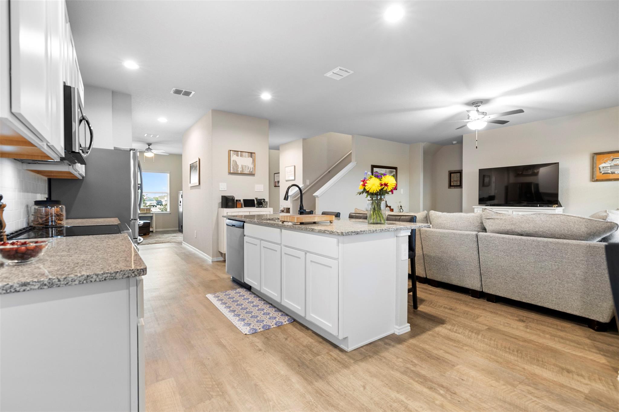 700 Ridge View, Seguin, TX 78155