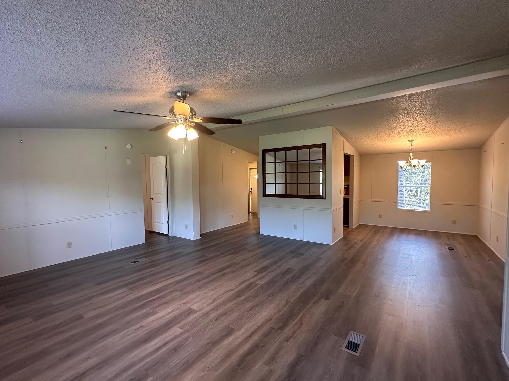 302 Lone Star Rd # C, Bastrop, TX 78602