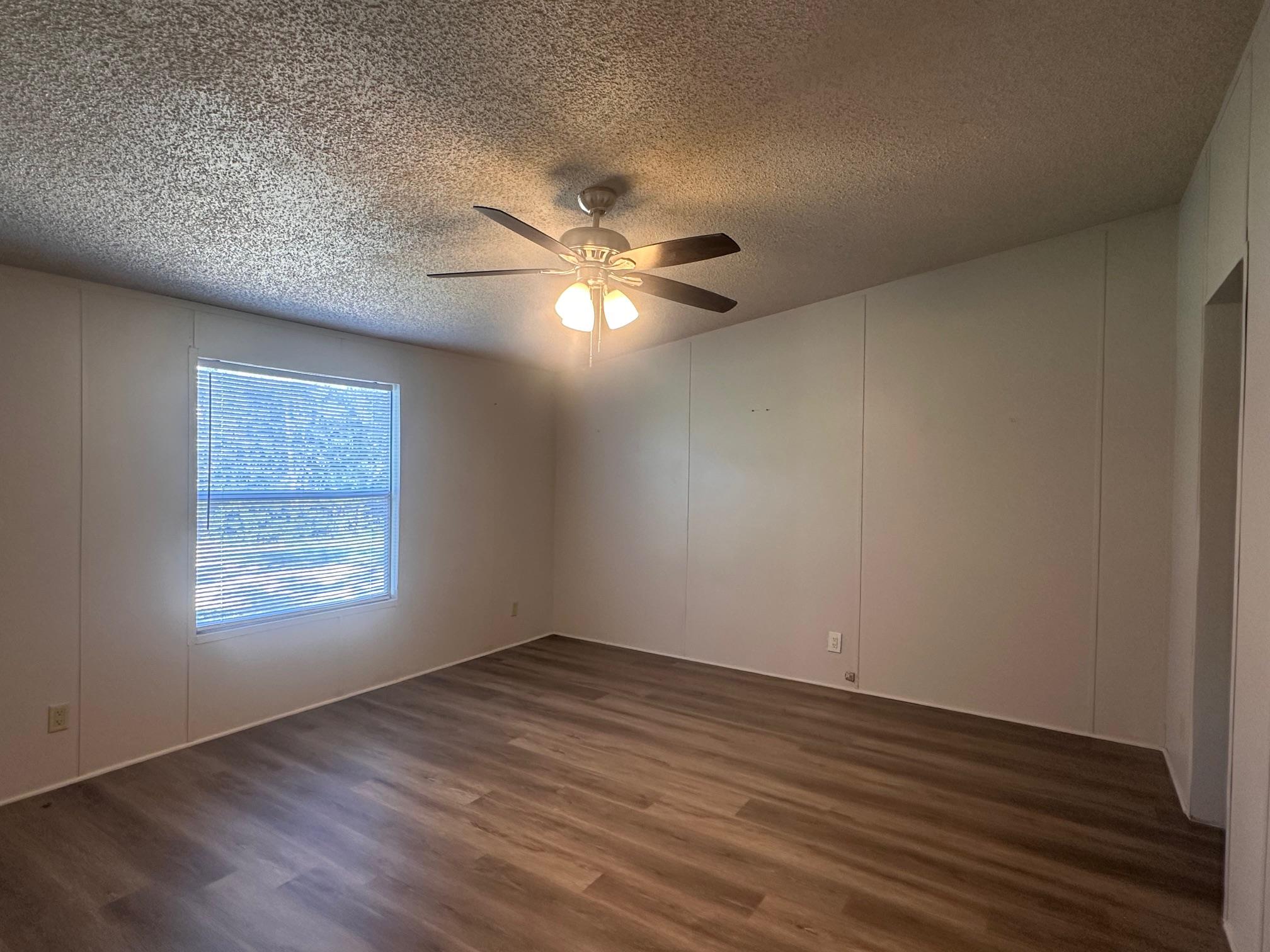 302 Lone Star Rd # C, Bastrop, TX 78602