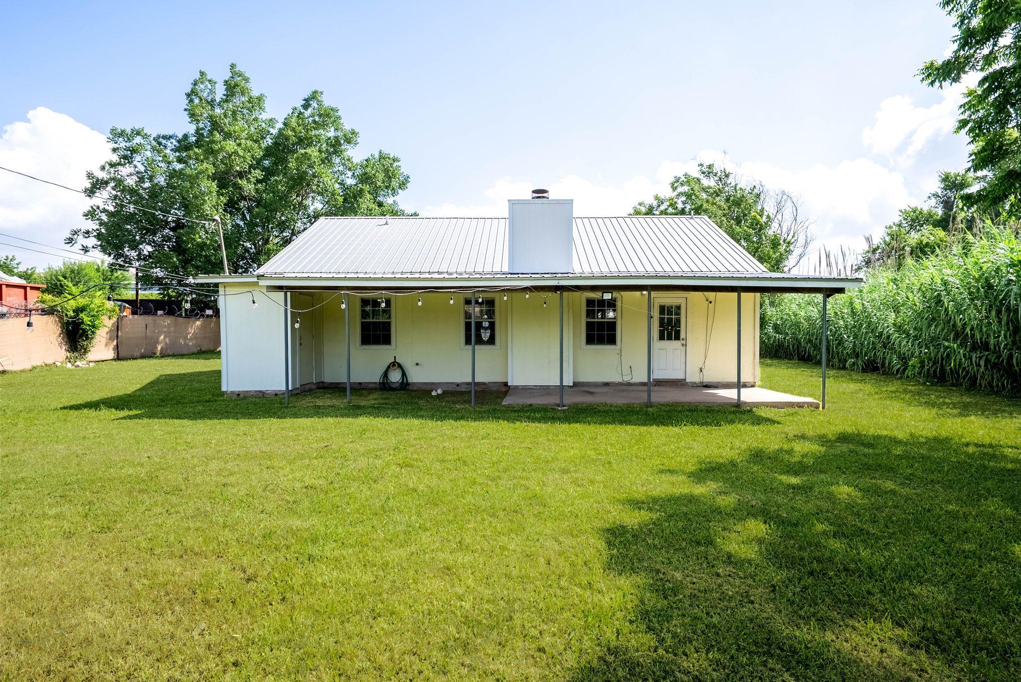 1717 NW Fleischer Dr NW, Pflugerville, TX 78728