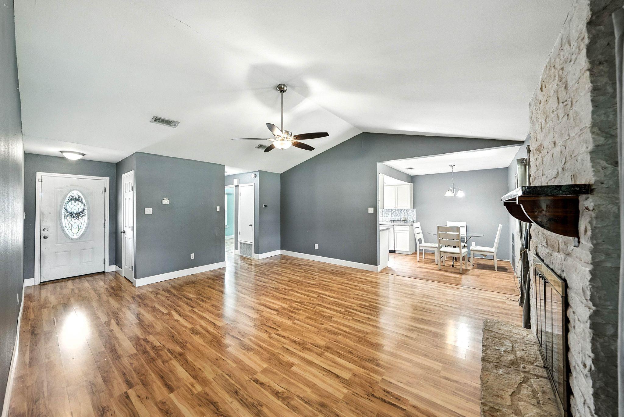 1717 NW Fleischer Dr NW, Pflugerville, TX 78728