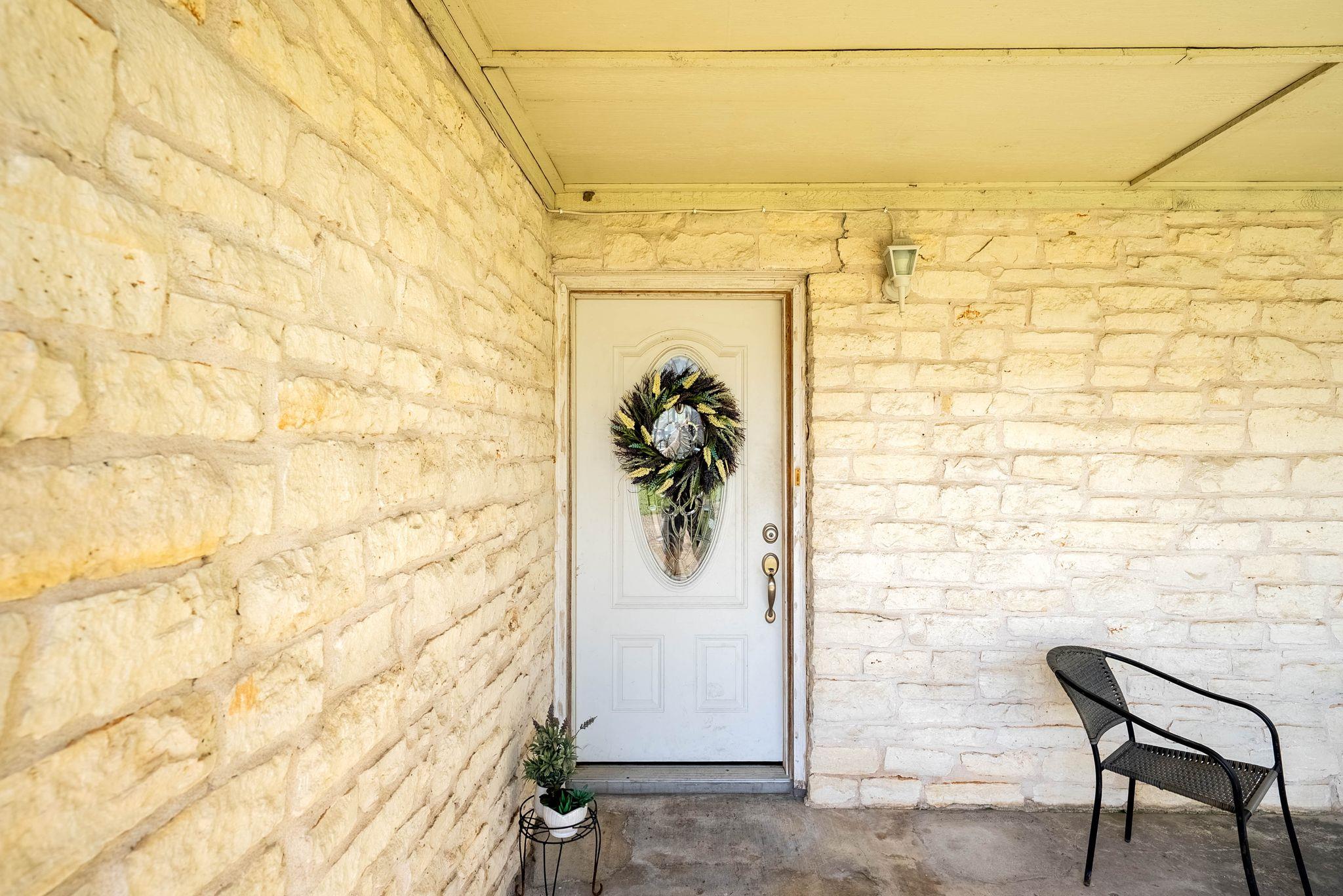 1717 NW Fleischer Dr NW, Pflugerville, TX 78728