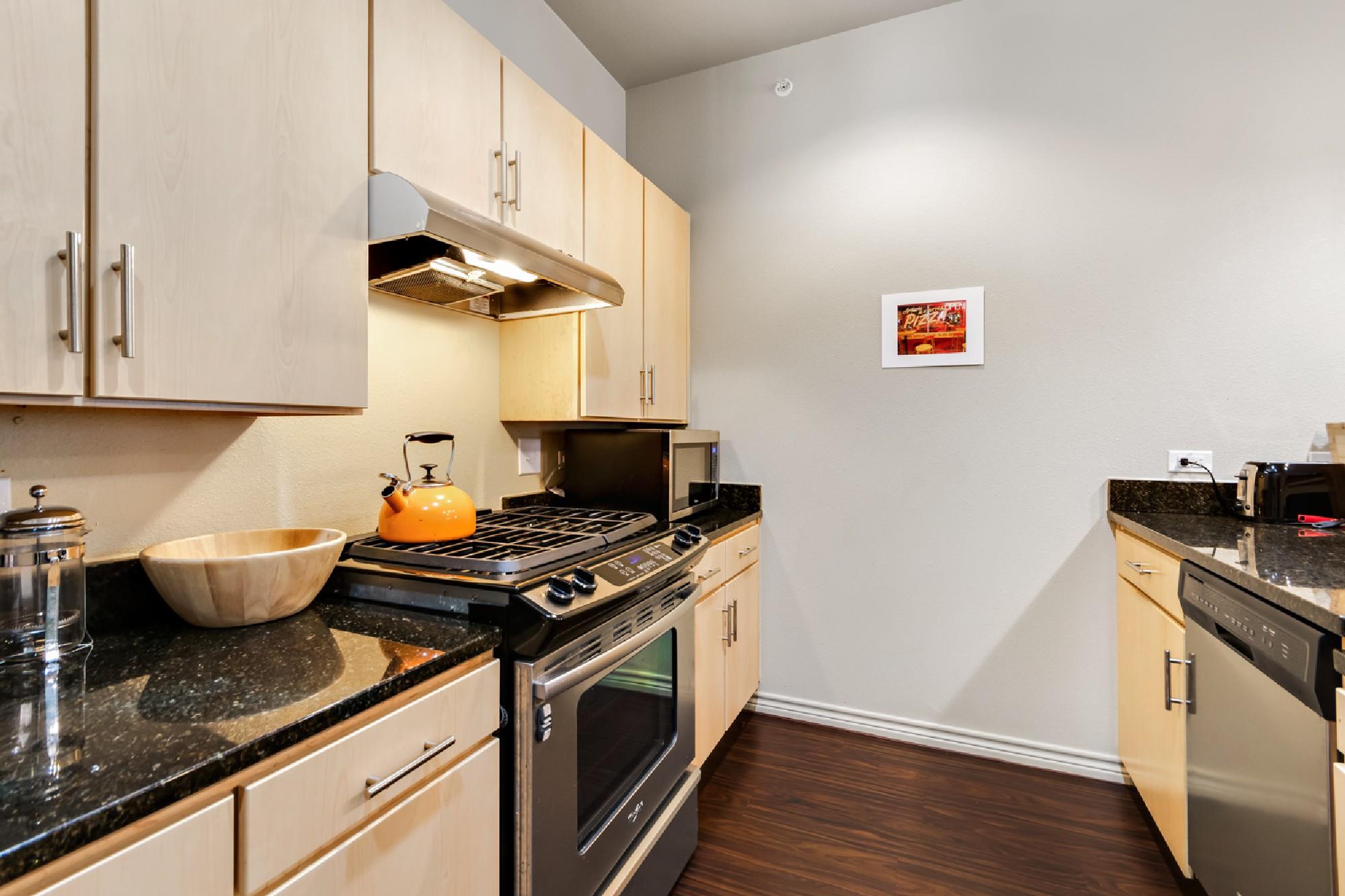2606 Wilson St # 301, Austin, TX 78704