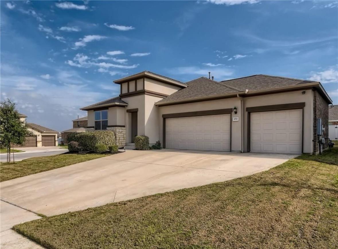 10921 Zoeller Dr, Austin, TX 78747