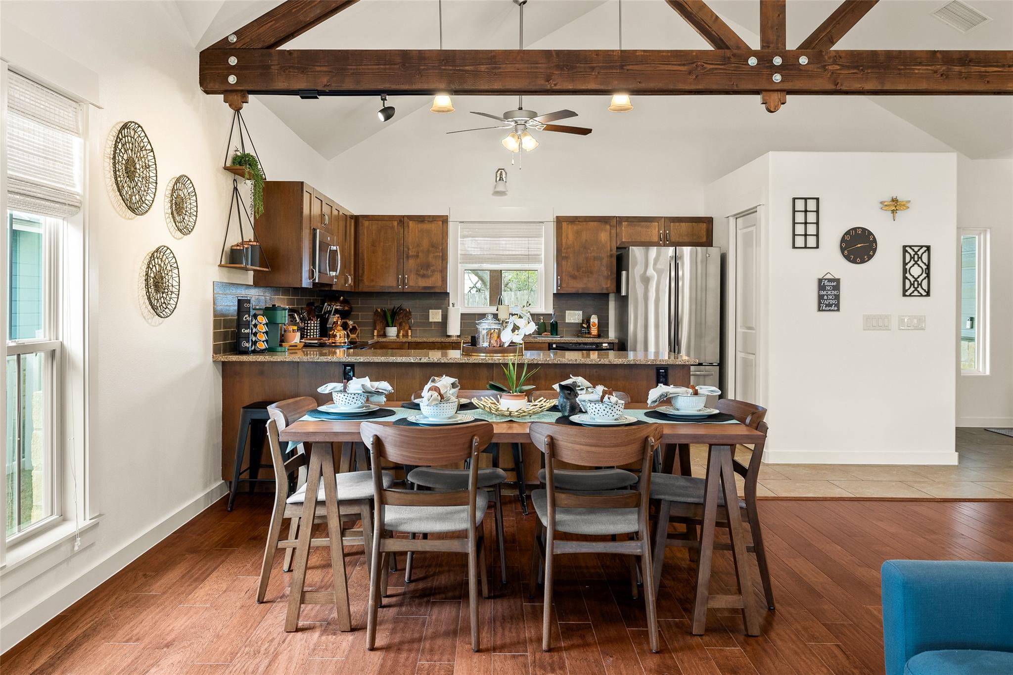 435 Hays St, Dripping Springs, TX 78620