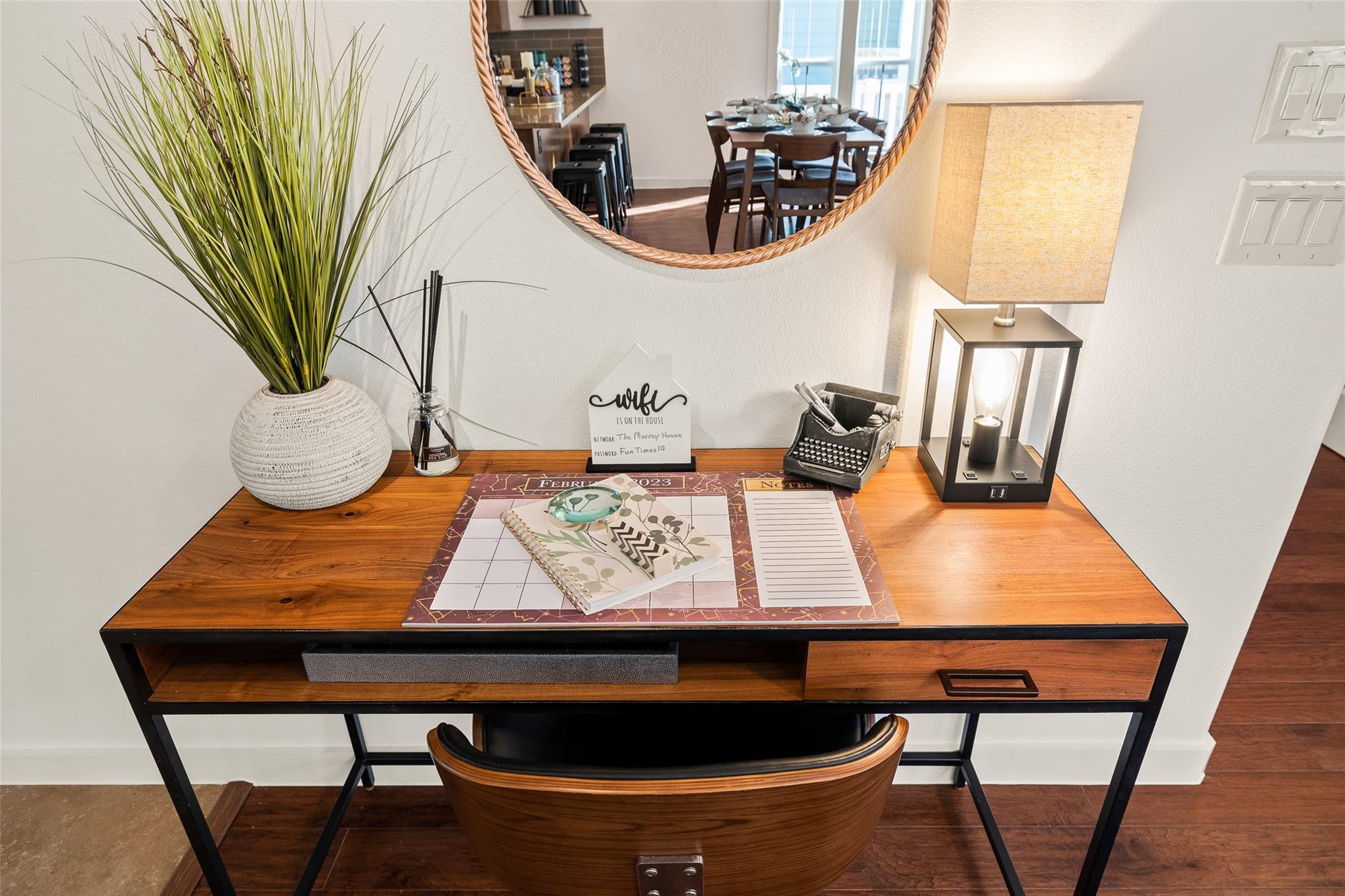 435 Hays St, Dripping Springs, TX 78620