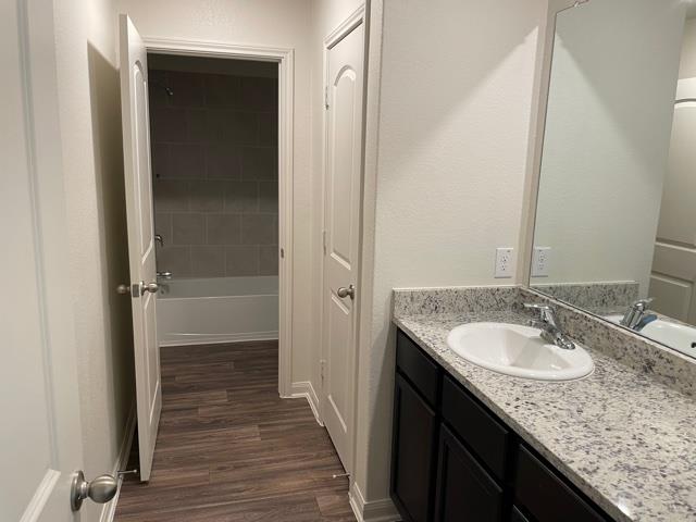 14217 Prairie Sod Ln, Elgin, TX 78621