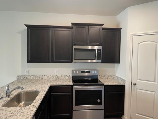 14217 Prairie Sod Ln, Elgin, TX 78621
