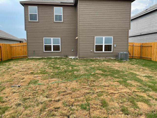 14217 Prairie Sod Ln, Elgin, TX 78621