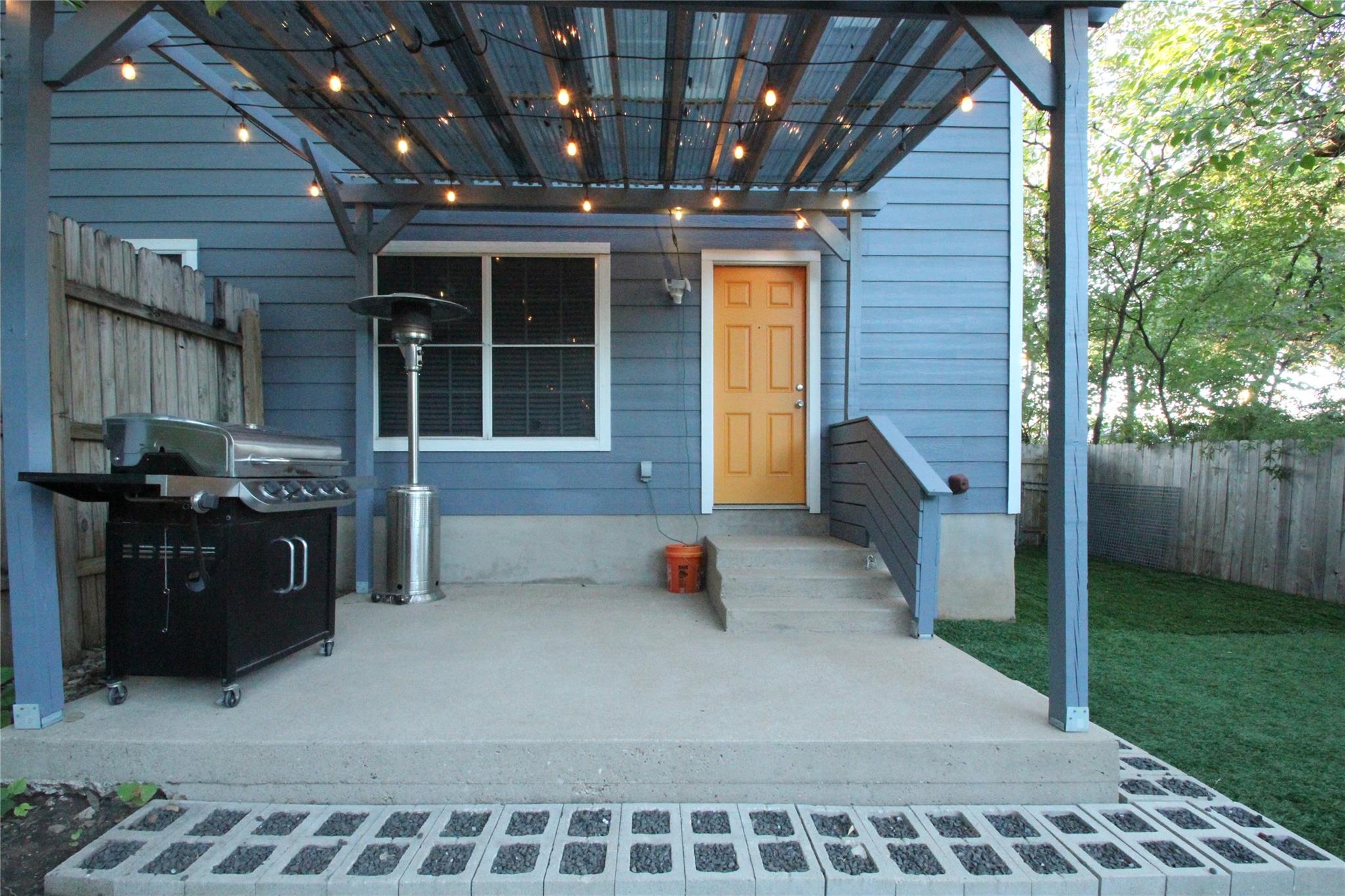 4301 Banister Ln # A, Austin, TX 78745