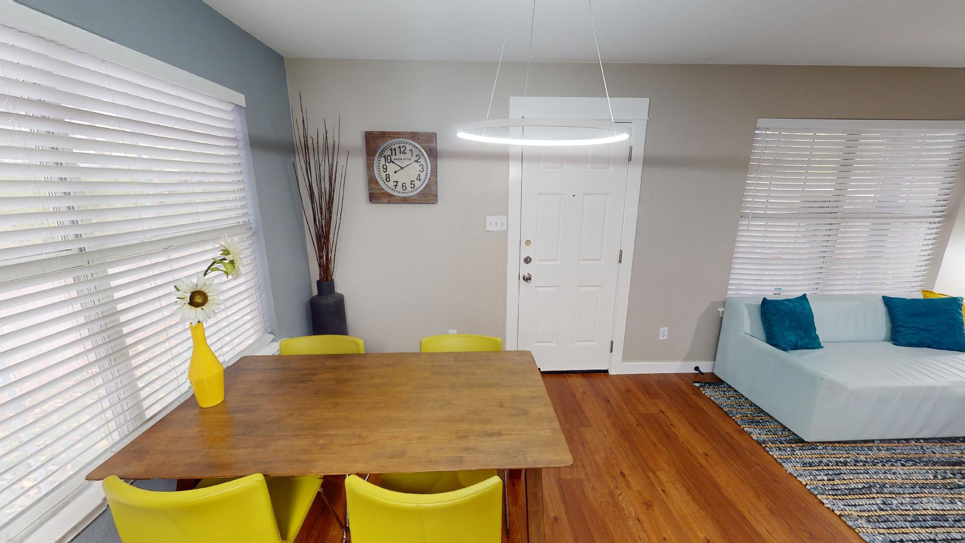 4301 Banister Ln # A, Austin, TX 78745