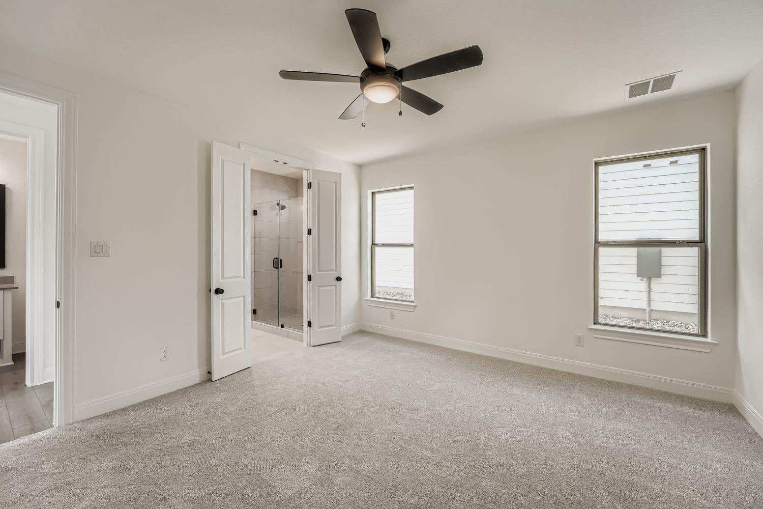 376 Orleanian Dr, Buda, TX 78610