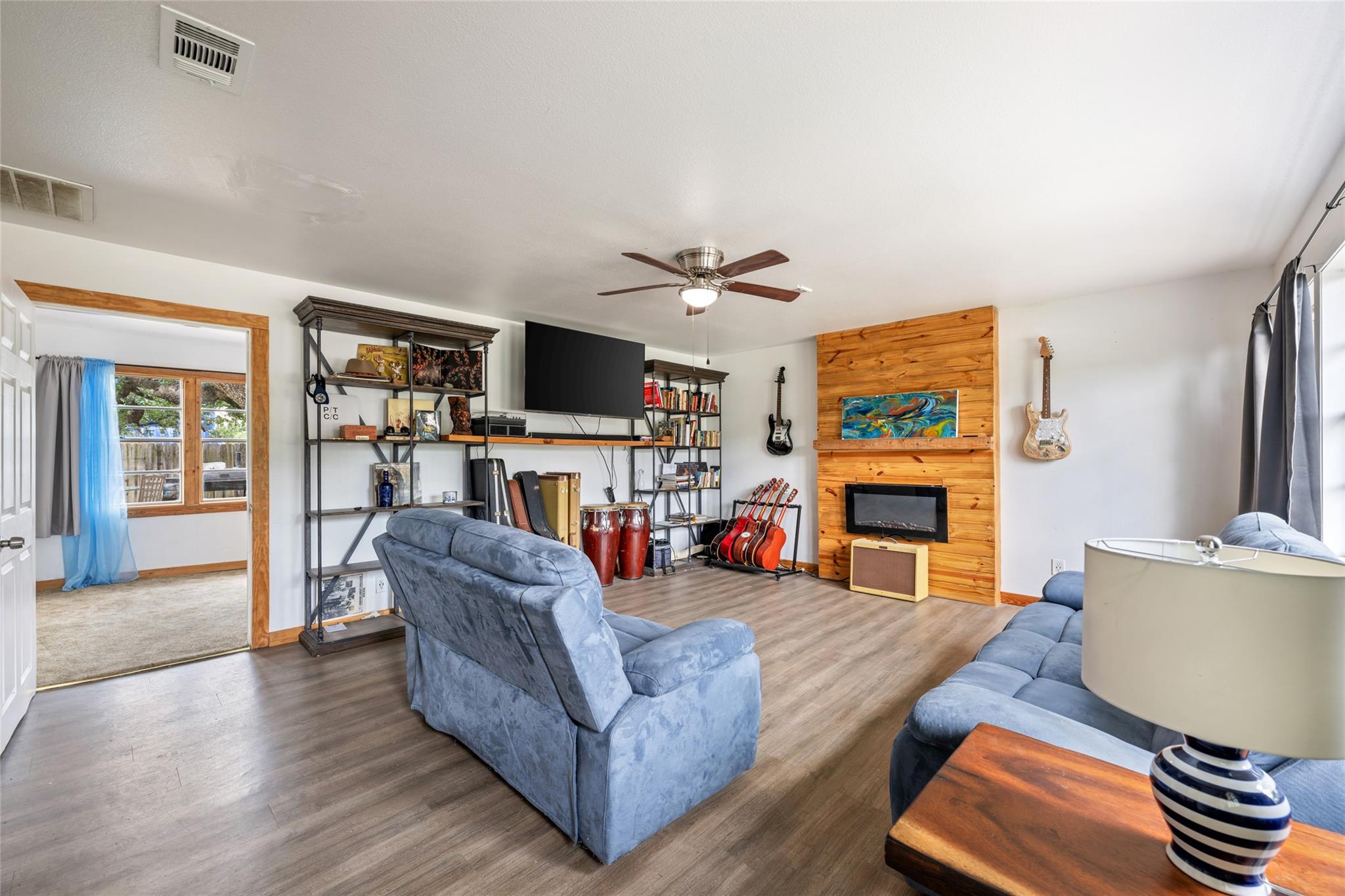 1418 Kingshill Dr, Granite Shoals, TX 78654