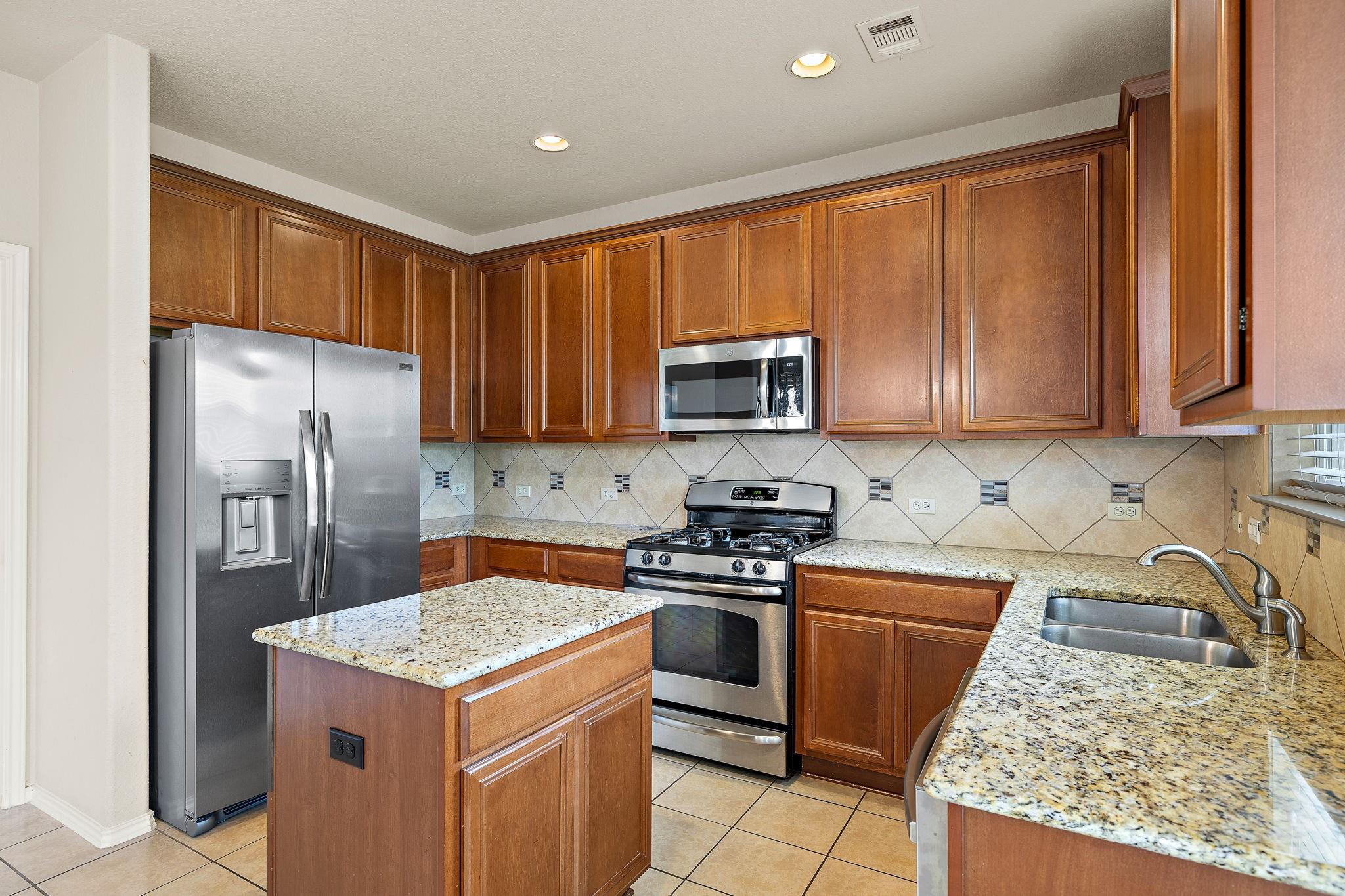 14104 Willow Tank Dr, Austin, TX 78717