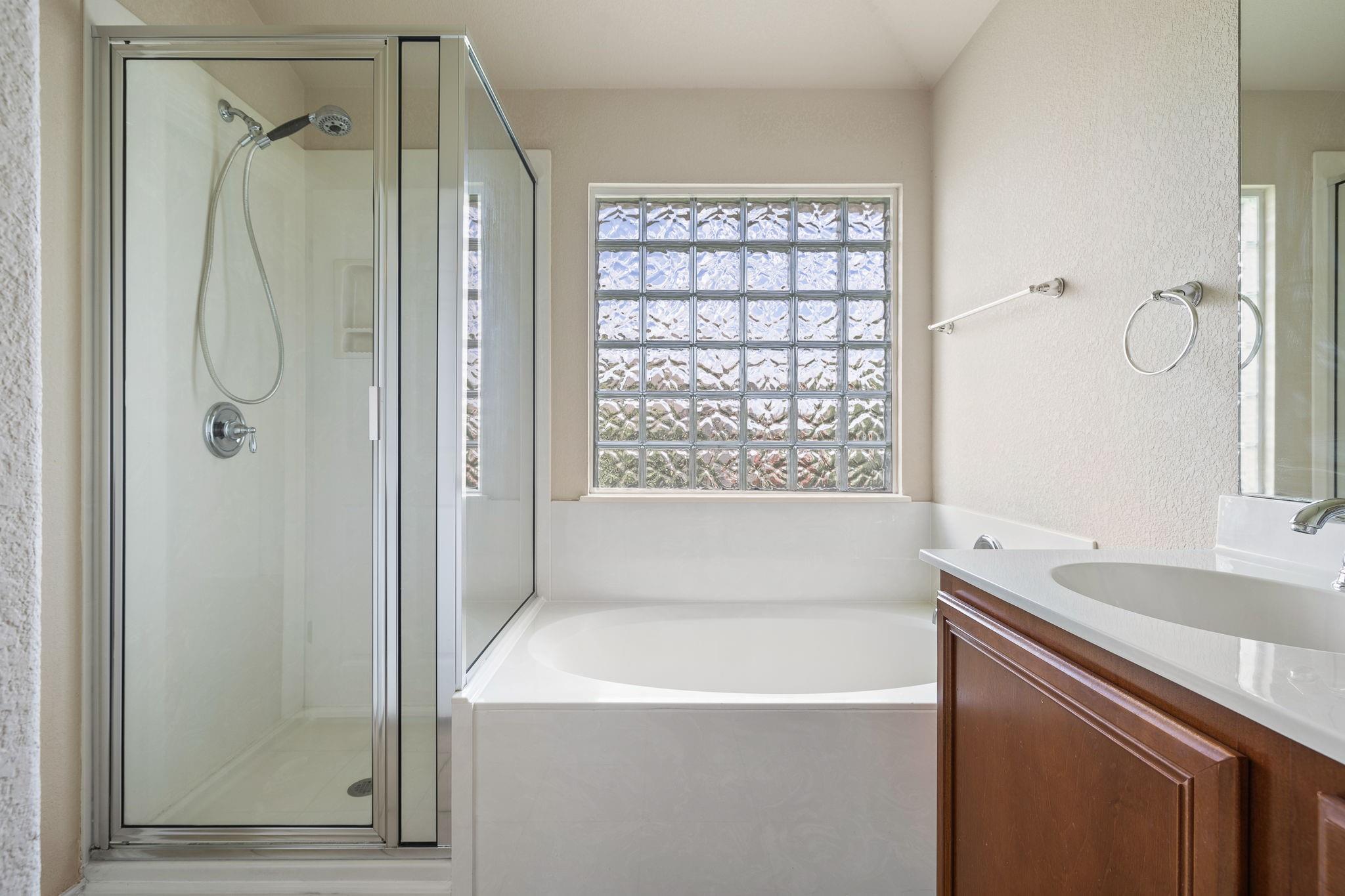 14104 Willow Tank Dr, Austin, TX 78717