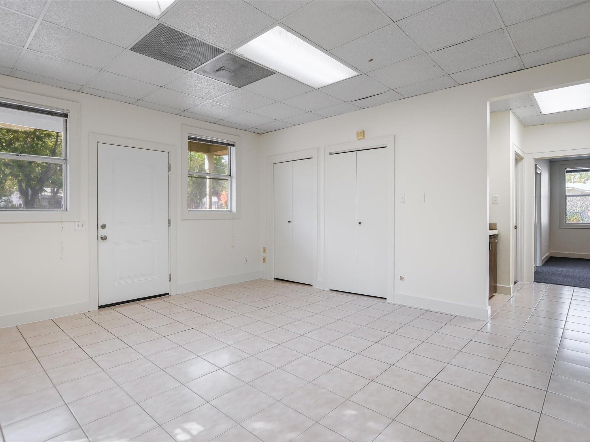 608 W Oltorf St # A, Austin, TX 78704