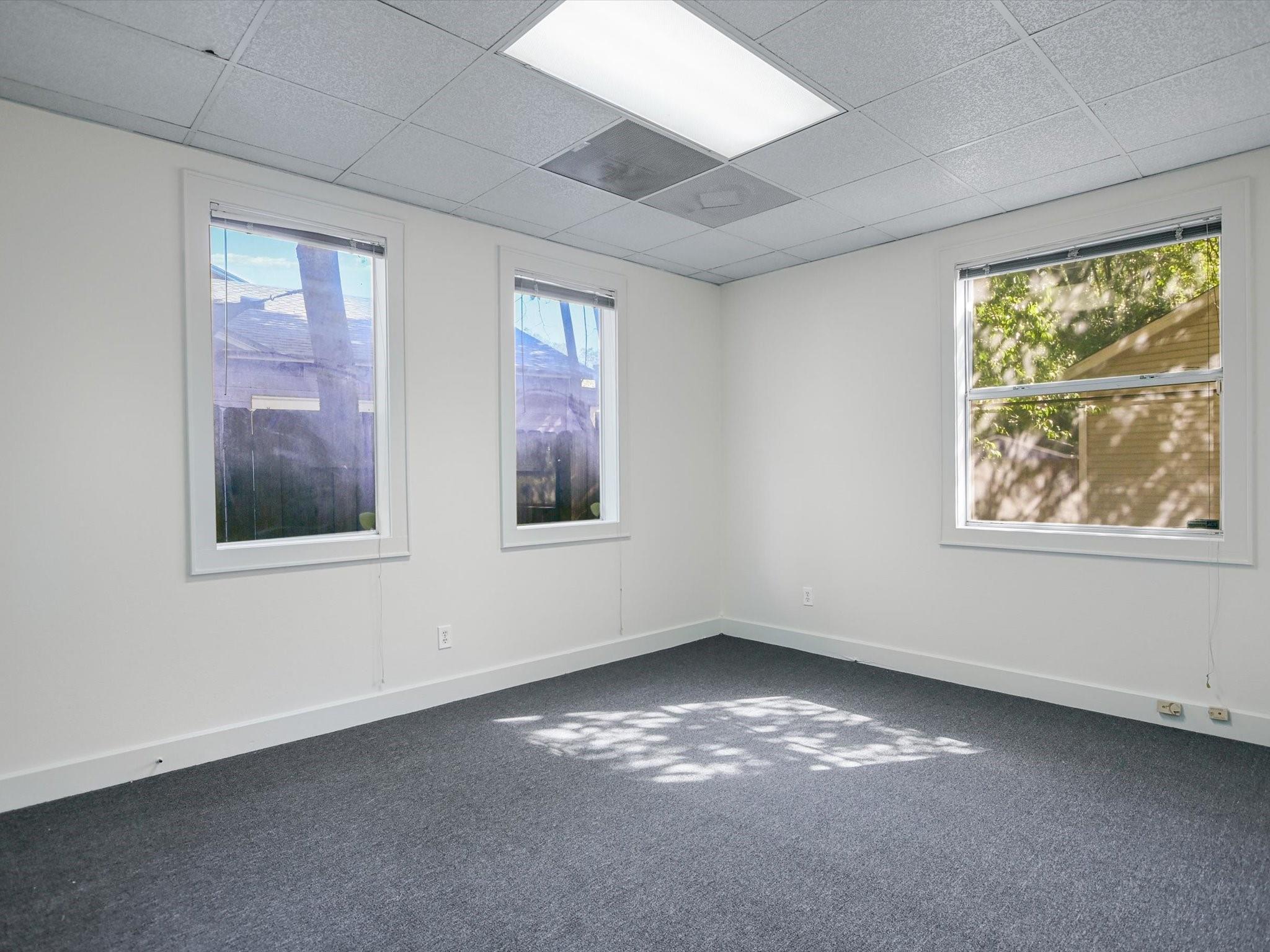 608 W Oltorf St # A, Austin, TX 78704