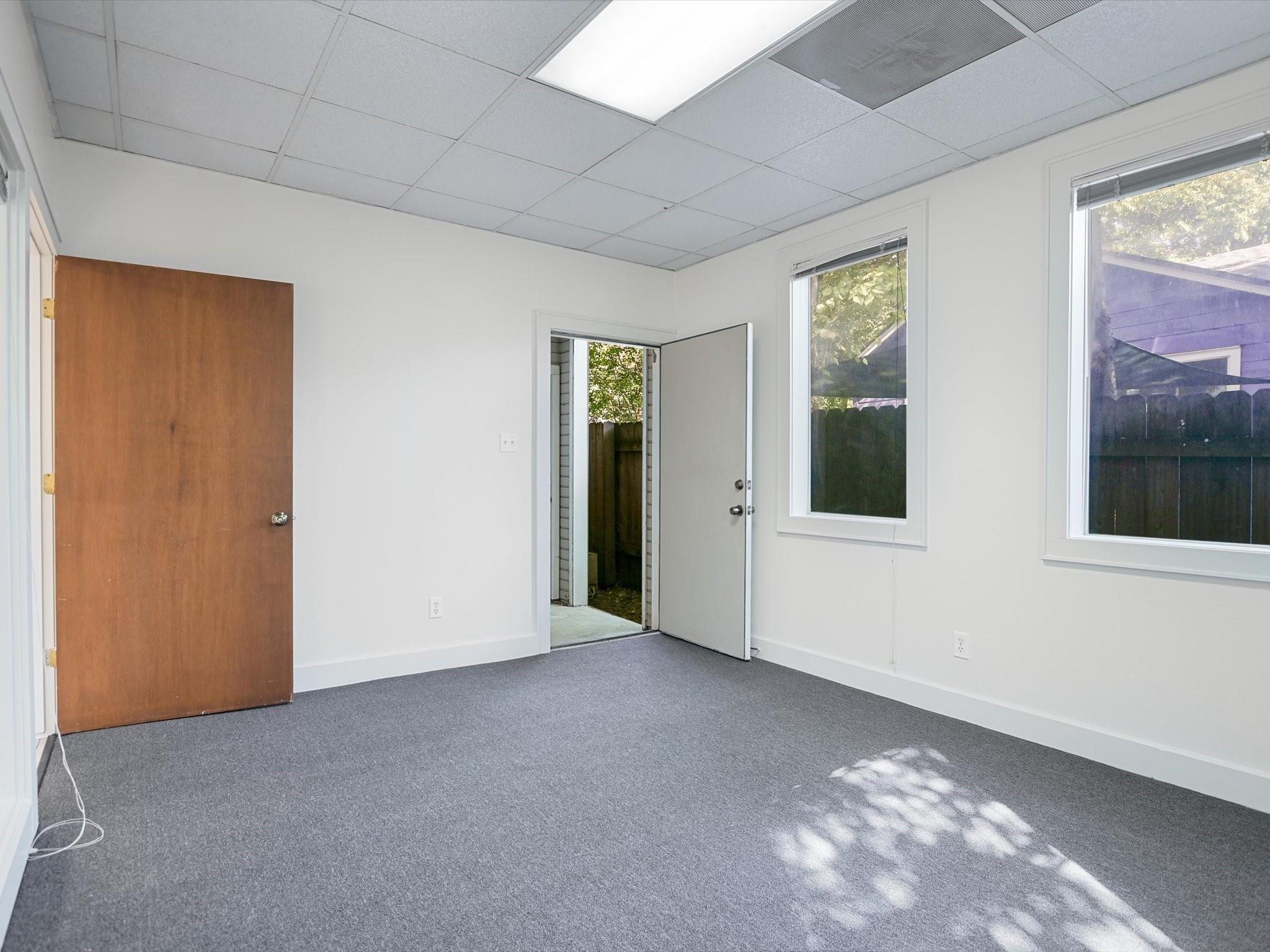 608 W Oltorf St # A, Austin, TX 78704