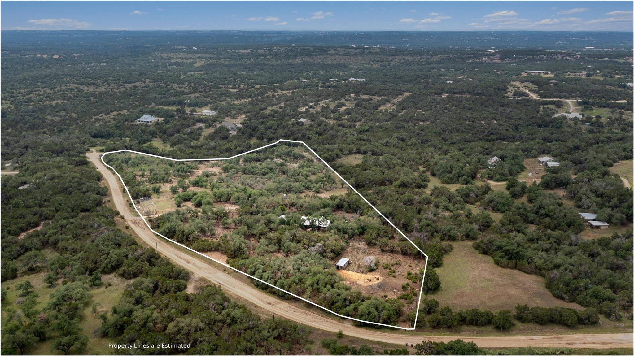 204 E Lakeshore Dr, Dripping Springs, TX 78620