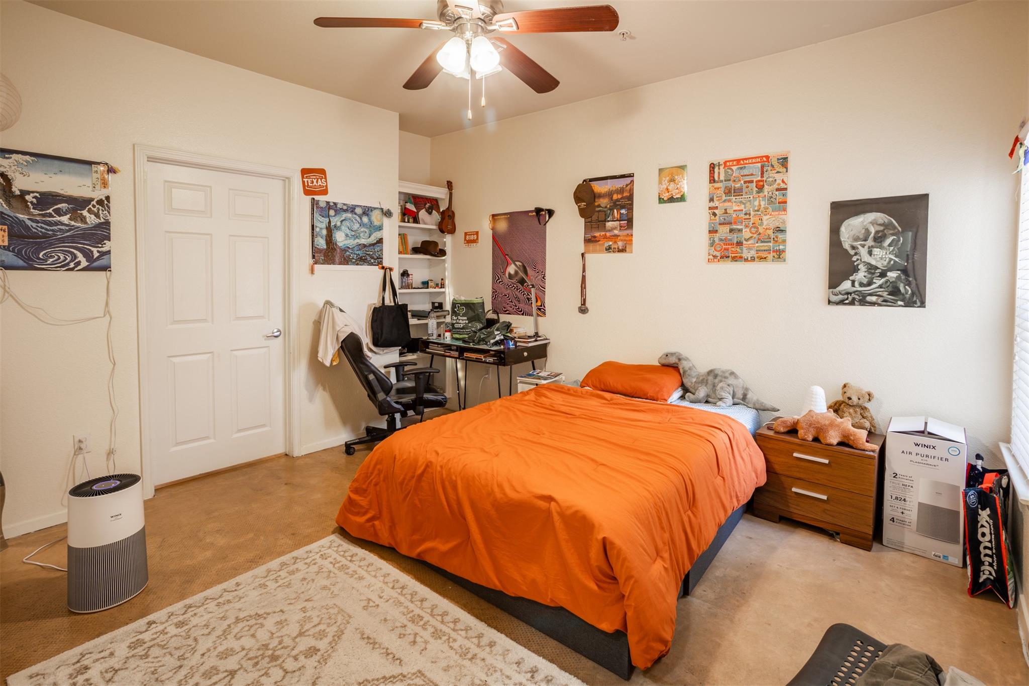 910 W 25th St # 403, Austin, TX 78705