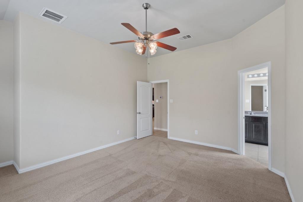 162 Snow Owl Holw, Buda, TX 78610