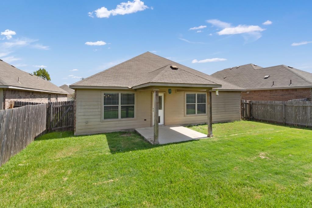 162 Snow Owl Holw, Buda, TX 78610