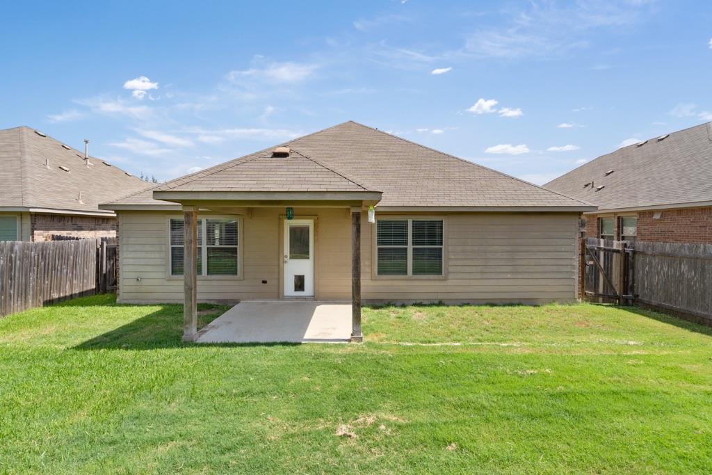 162 Snow Owl Holw, Buda, TX 78610