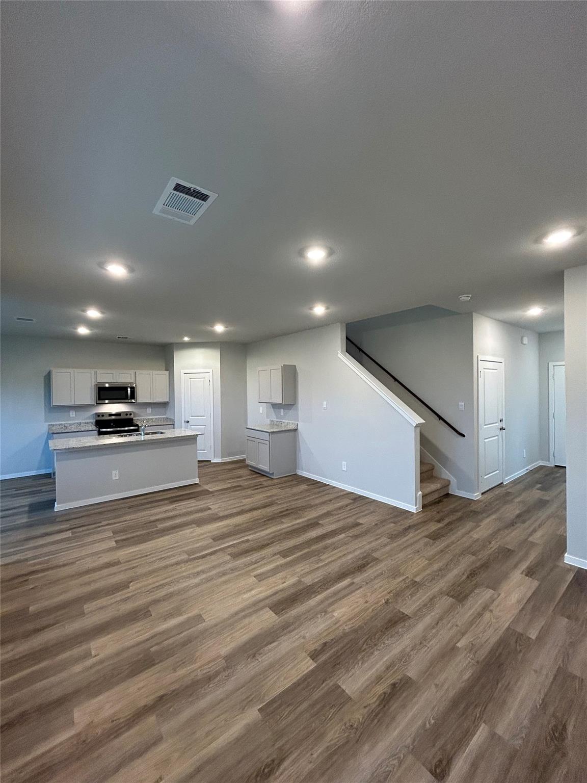 322 Randall Pl, Rockdale, TX 76567