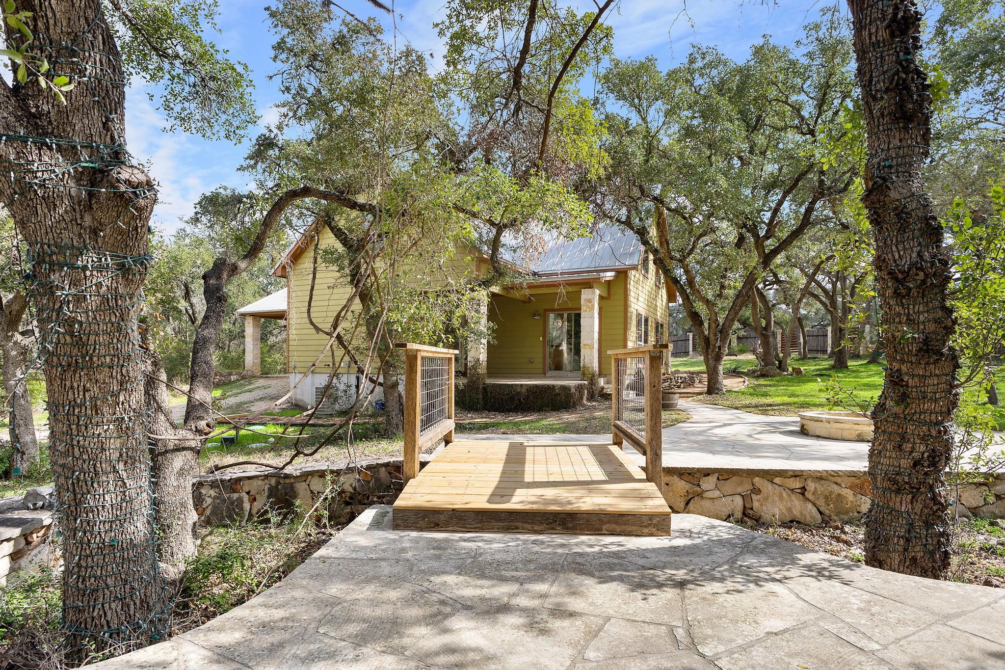 116 Cascade Trl, Wimberley, TX 78666