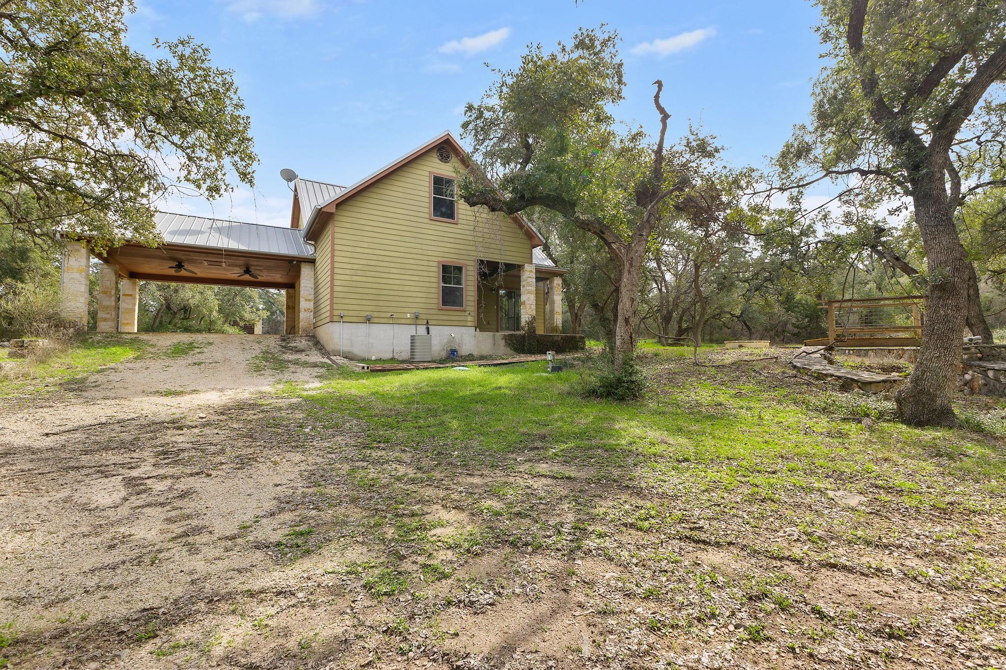 116 Cascade Trl, Wimberley, TX 78666