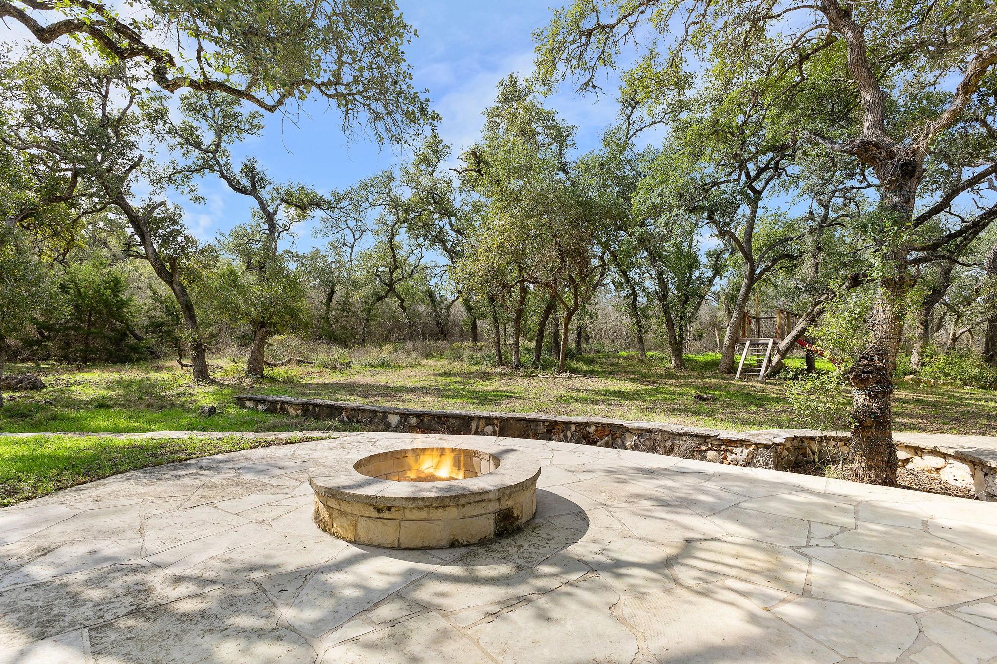 116 Cascade Trl, Wimberley, TX 78666