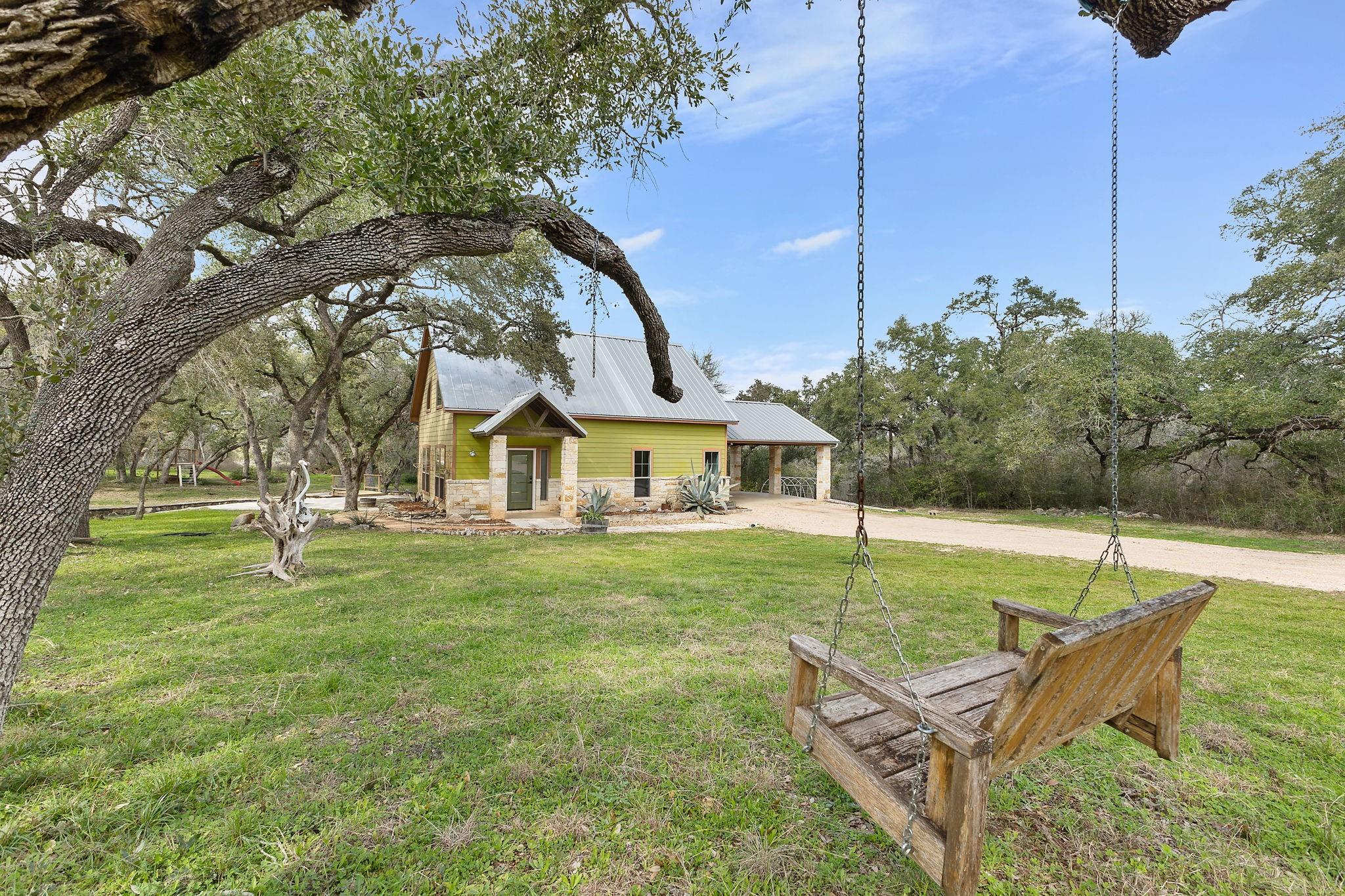 116 Cascade Trl, Wimberley, TX 78666
