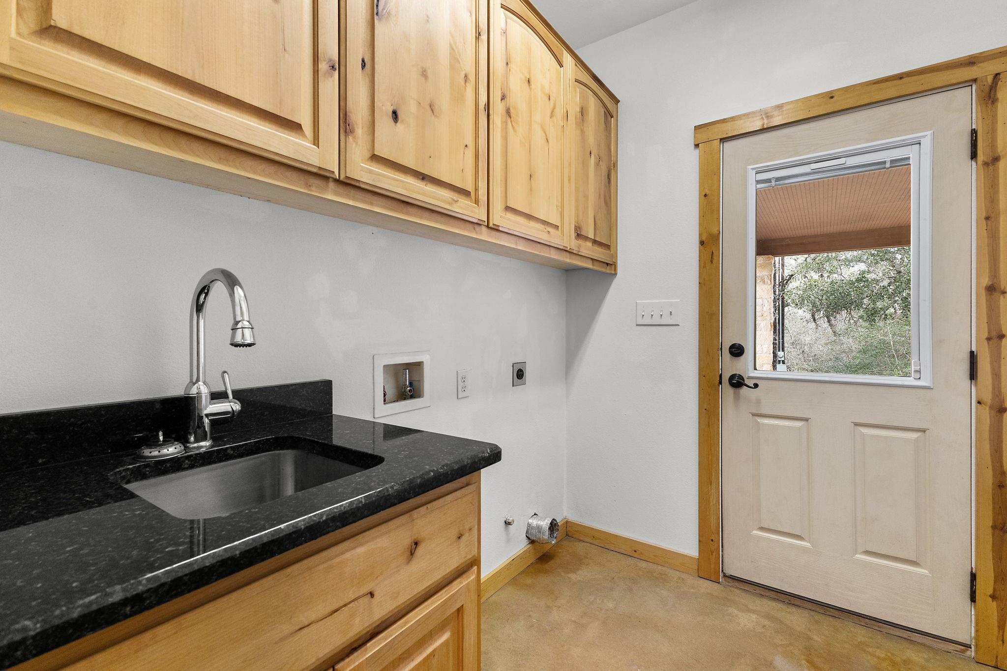 116 Cascade Trl, Wimberley, TX 78666