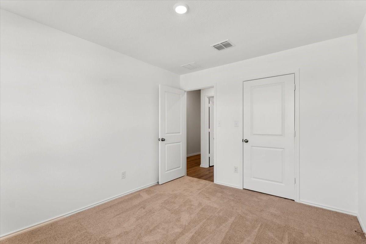 461 Alamito Ave, Kyle, TX 78640