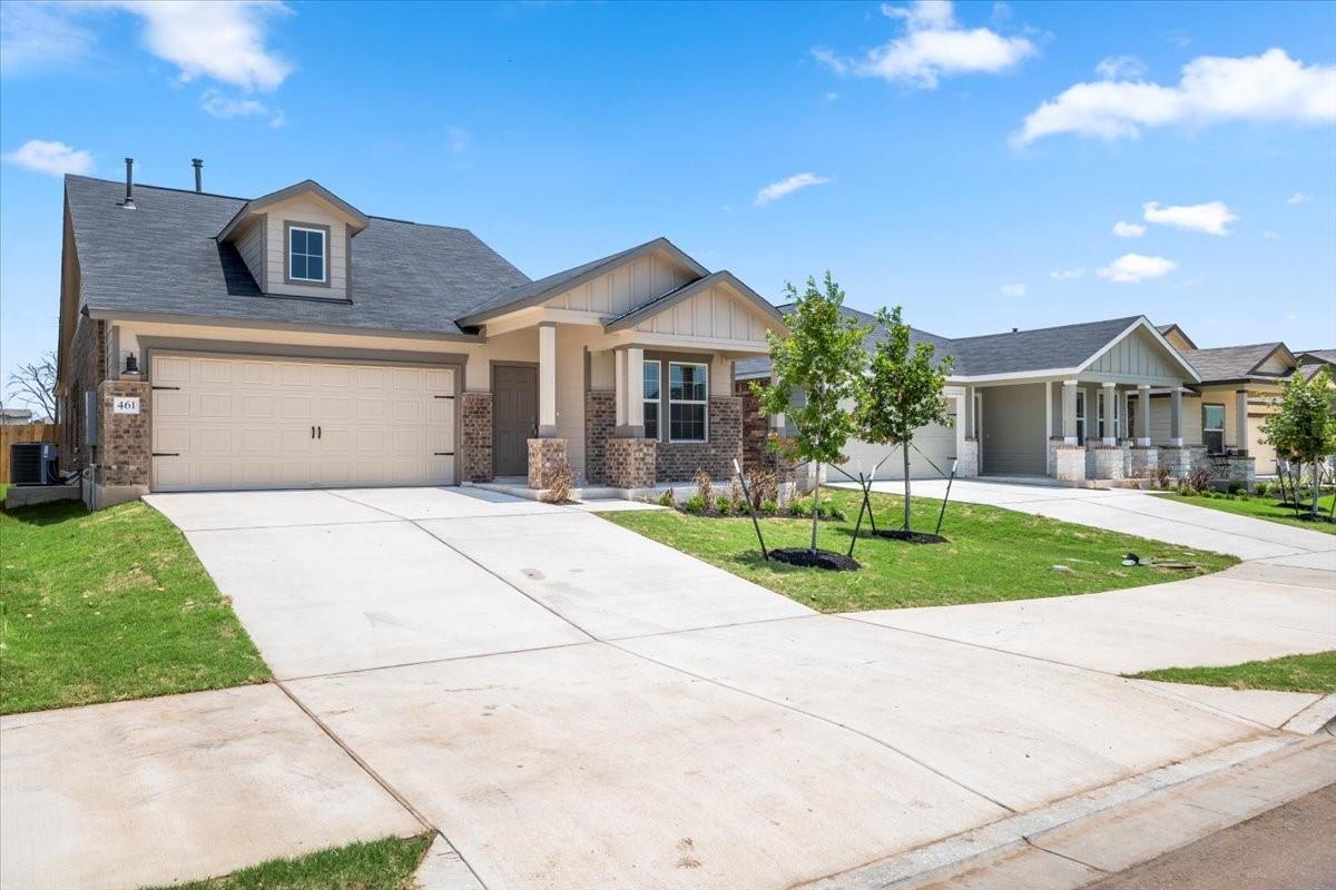461 Alamito Ave, Kyle, TX 78640