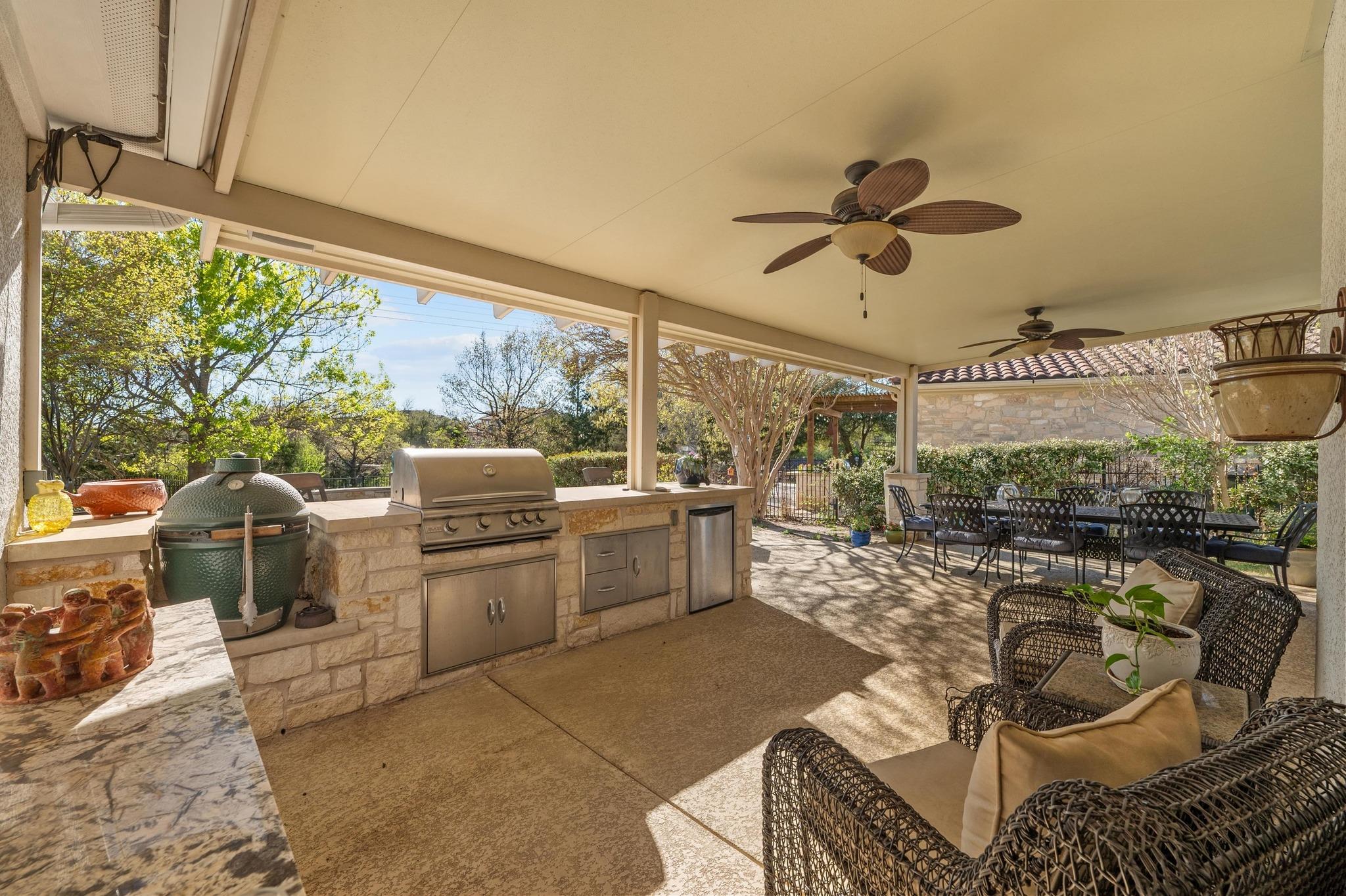 11208 Woodland Hills Trl, Austin, TX 78732