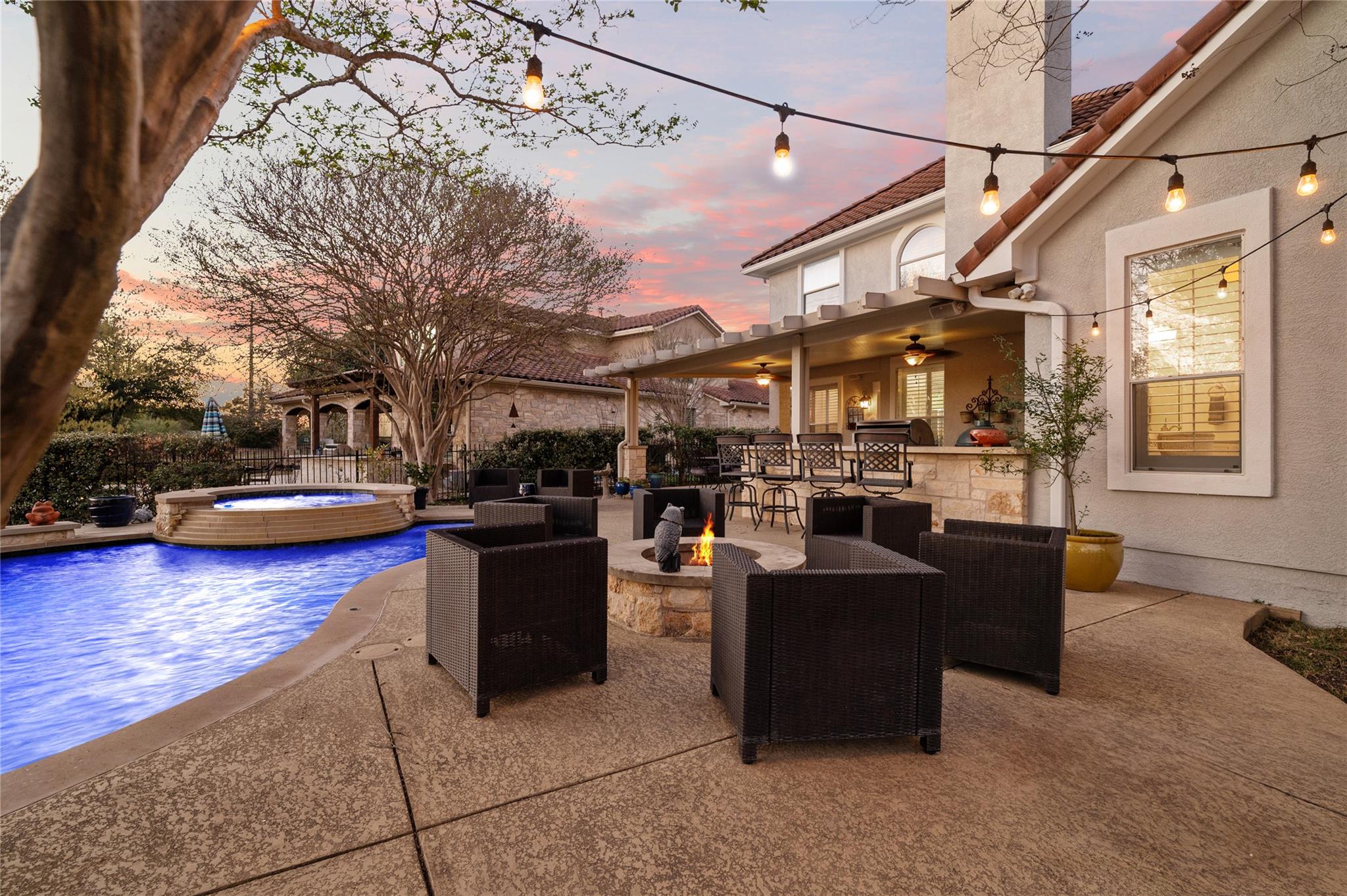 11208 Woodland Hills Trl, Austin, TX 78732