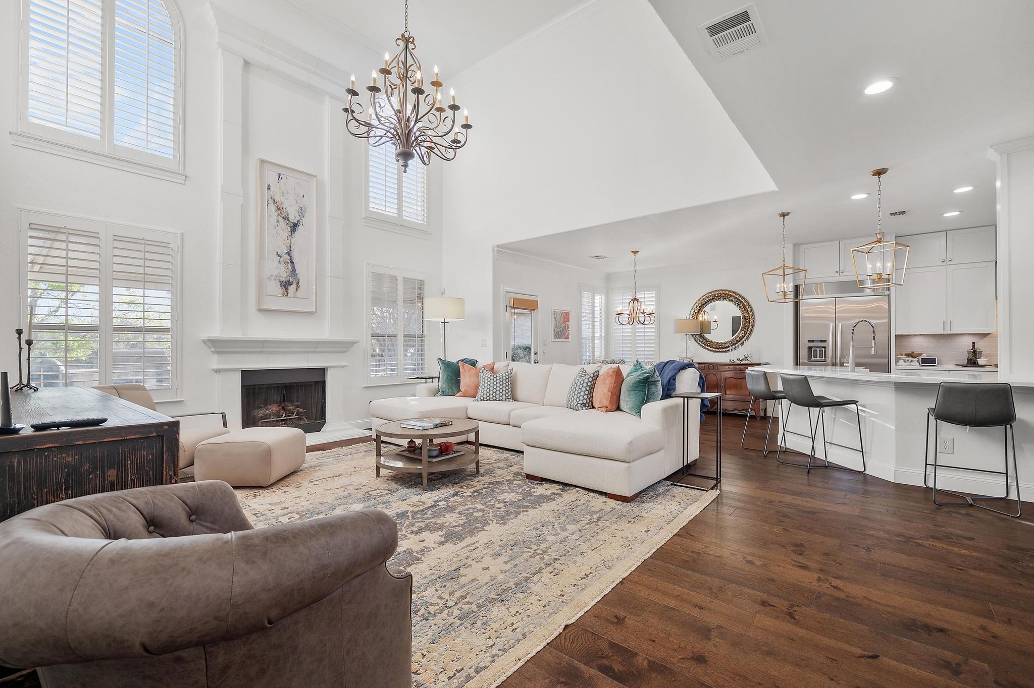 11208 Woodland Hills Trl, Austin, TX 78732