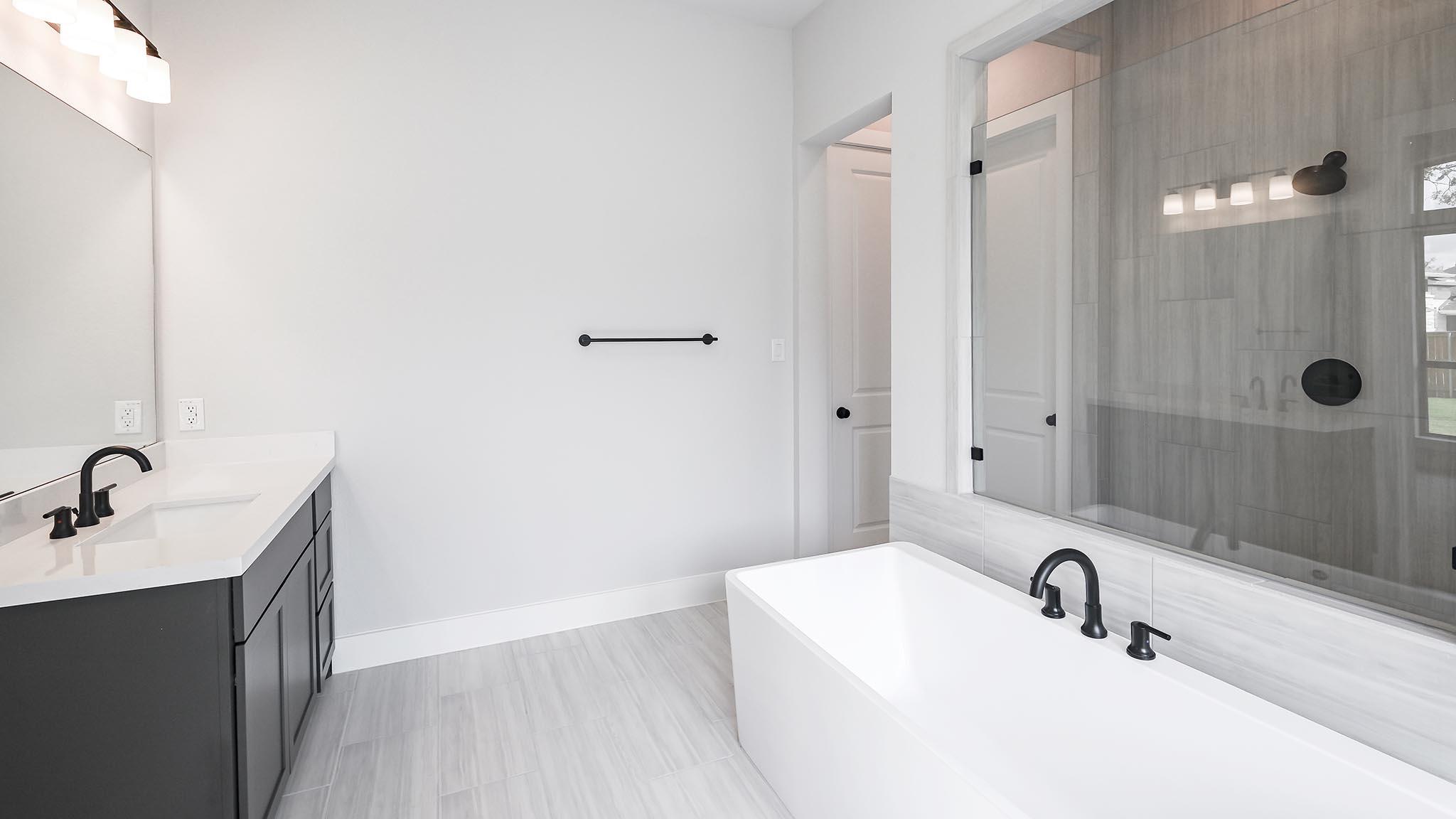 326 Seaside Sparrow Way, Kyle, TX 78640