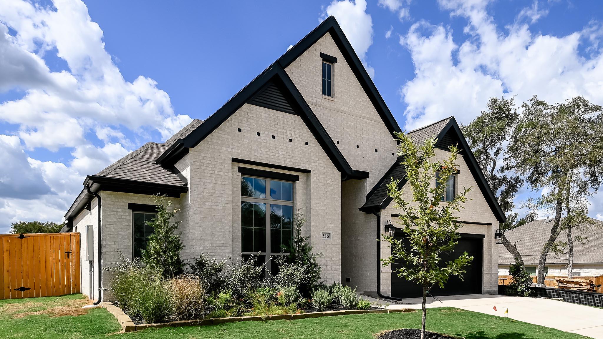 326 Seaside Sparrow Way, Kyle, TX 78640