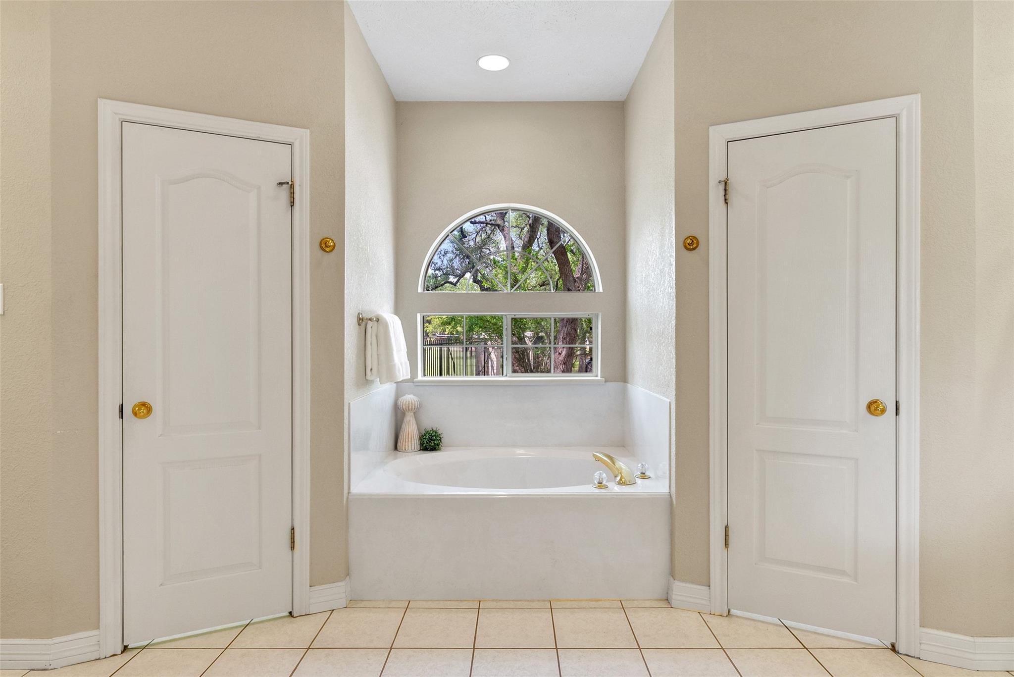 2841 Oak Haven Cir, Georgetown, TX 78628