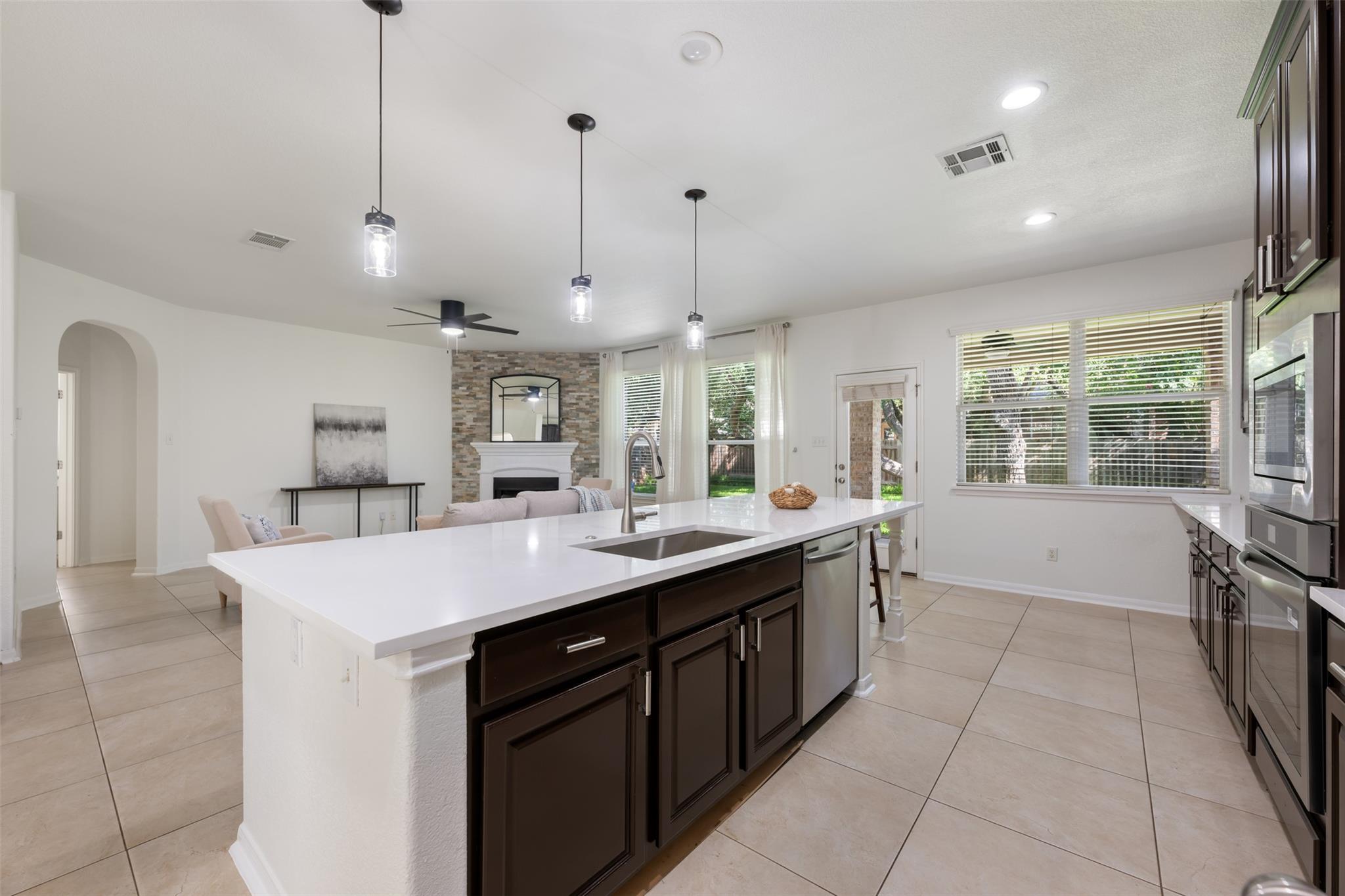 3404 Sophora Ct, Round Rock, TX 78681