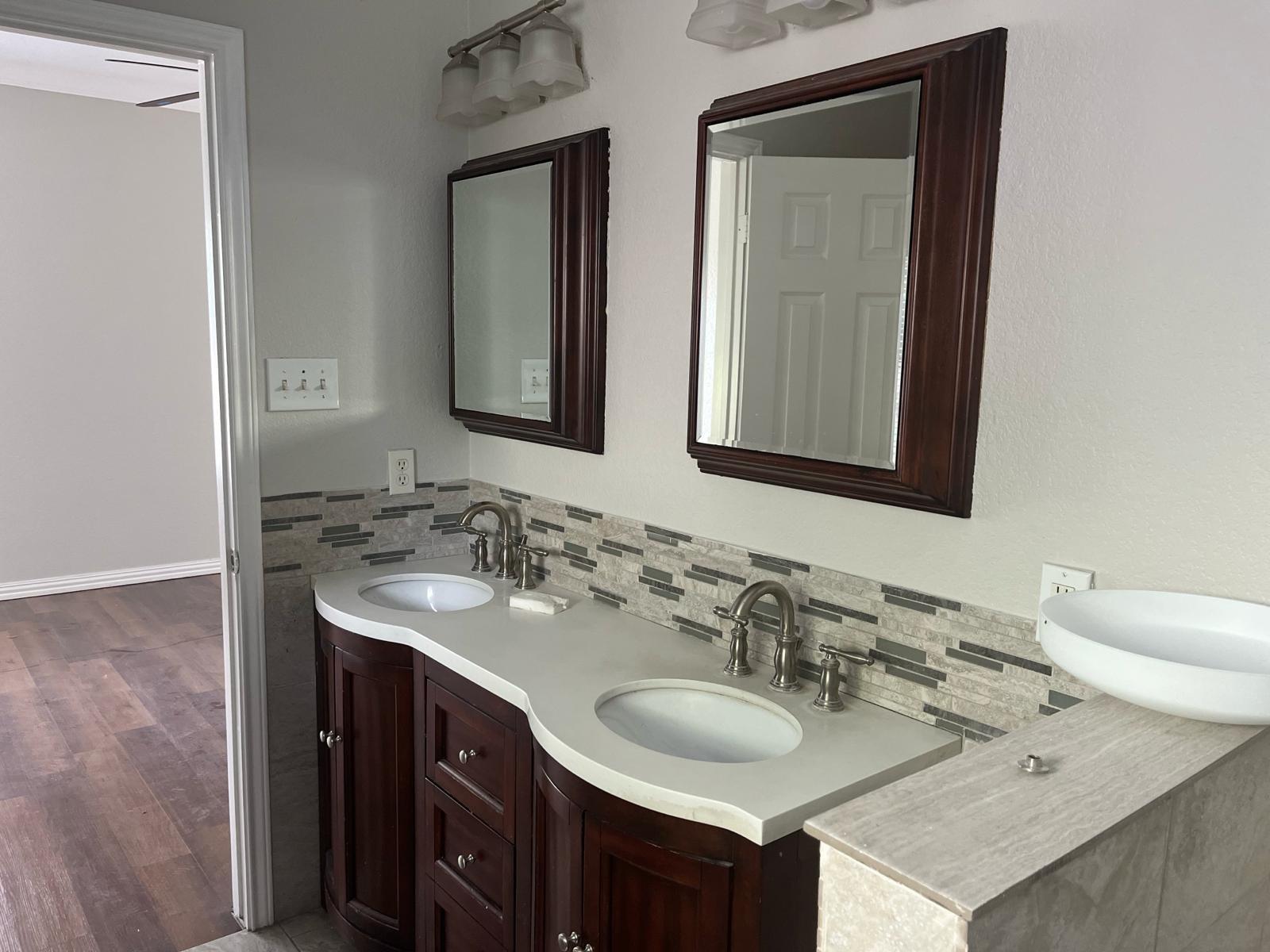 1150 Arbor Knot Dr, Kyle, TX 78640