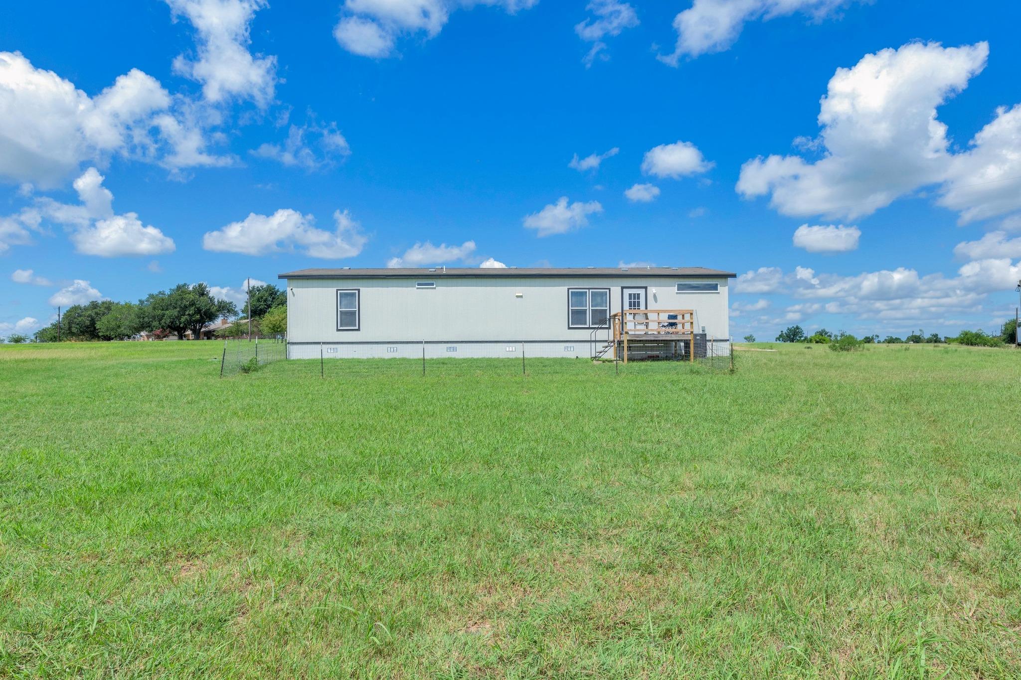 3739 S Fm 2184, Rogers, TX 76569