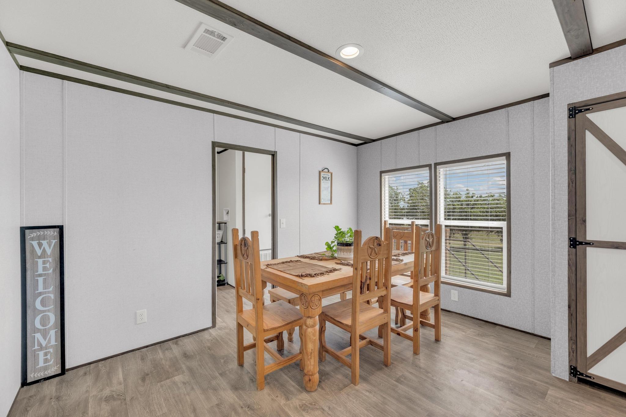 3739 S Fm 2184, Rogers, TX 76569