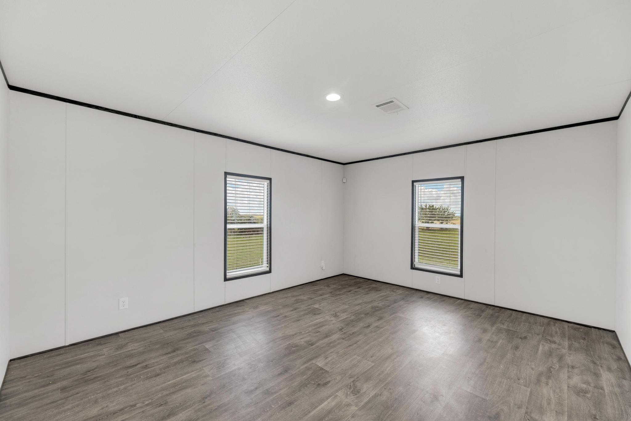 3739 S Fm 2184, Rogers, TX 76569