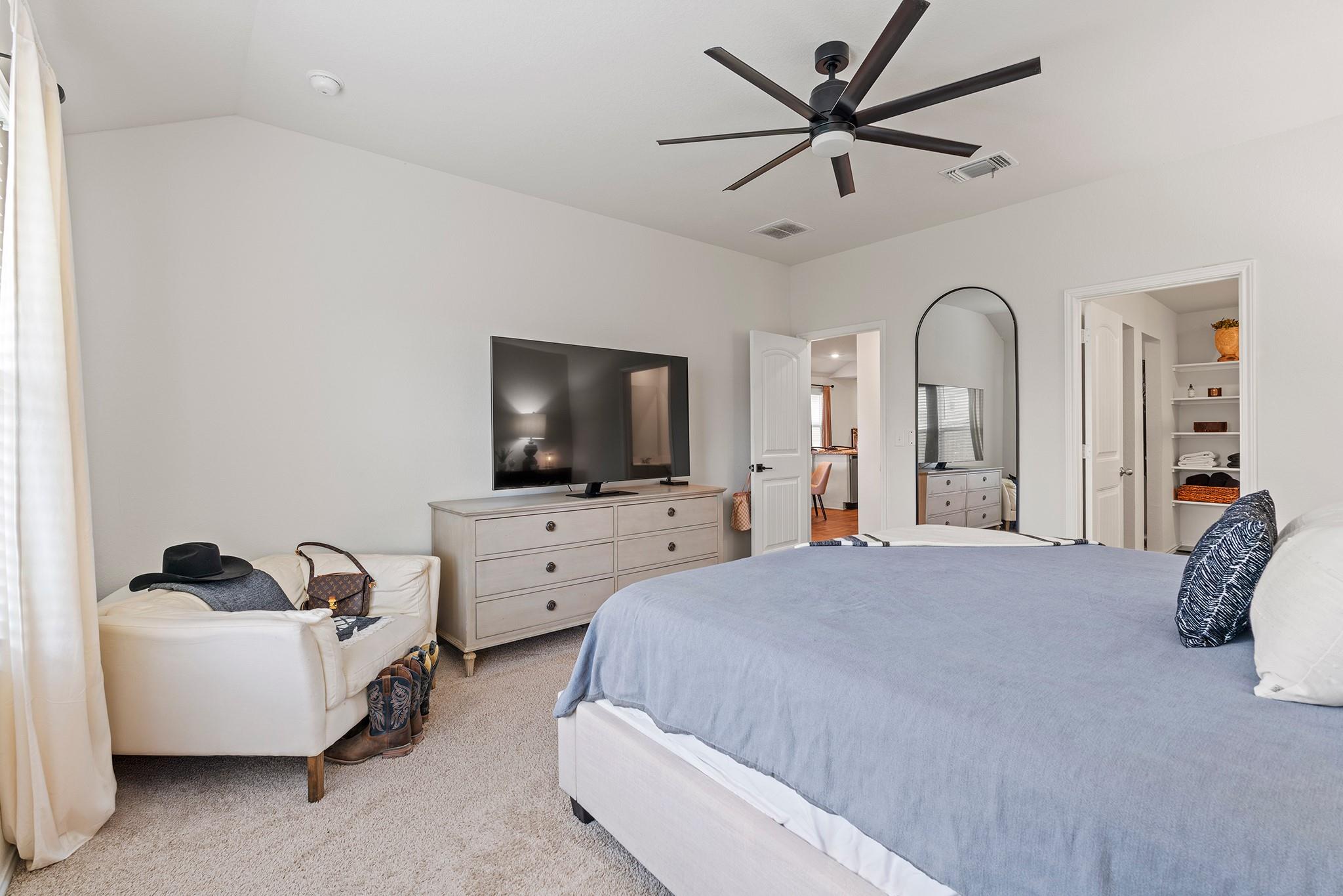 11817 Rush Ln, Elgin, TX 78621