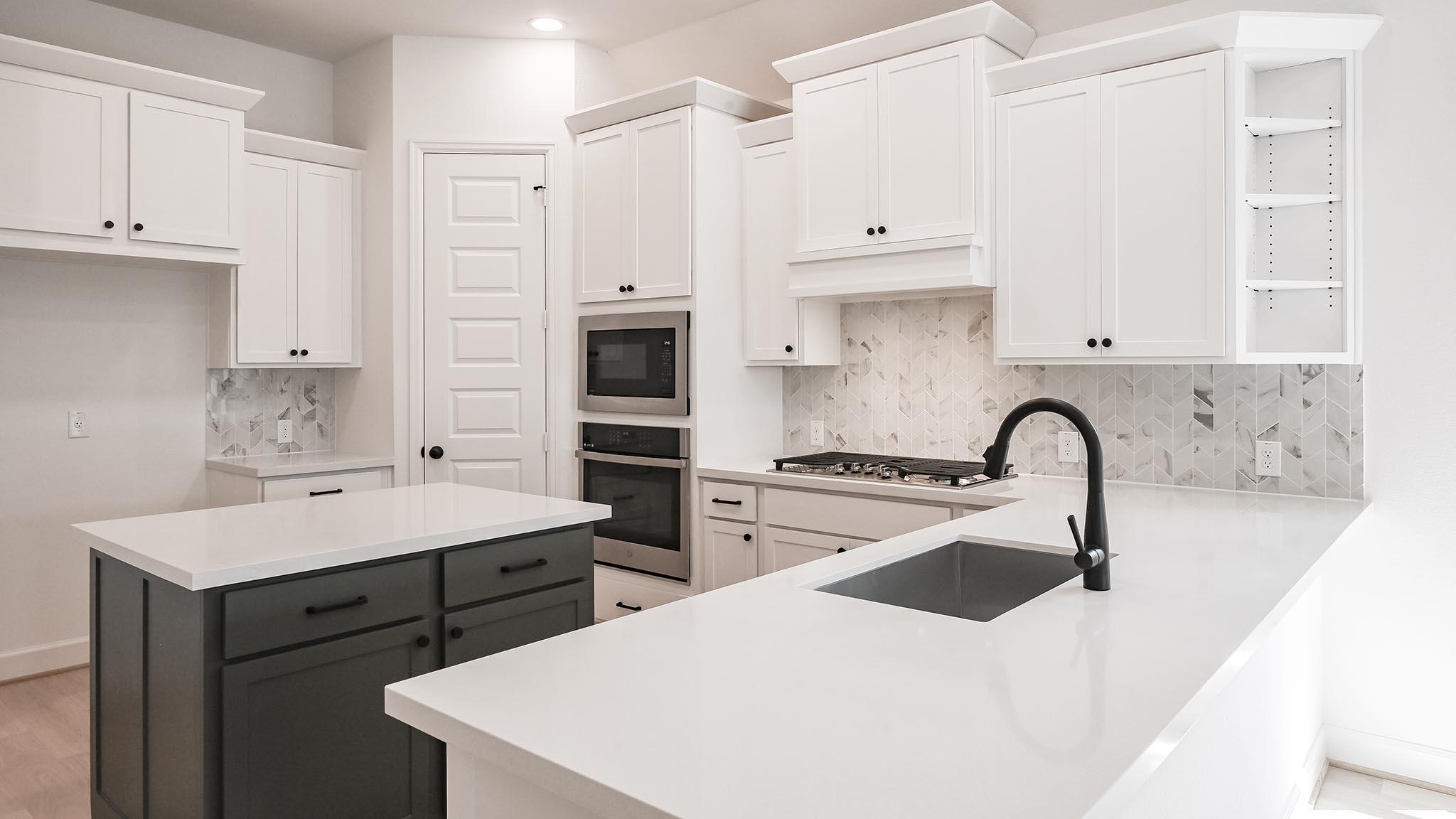 175 High Rock Pass, Kyle, TX 78640