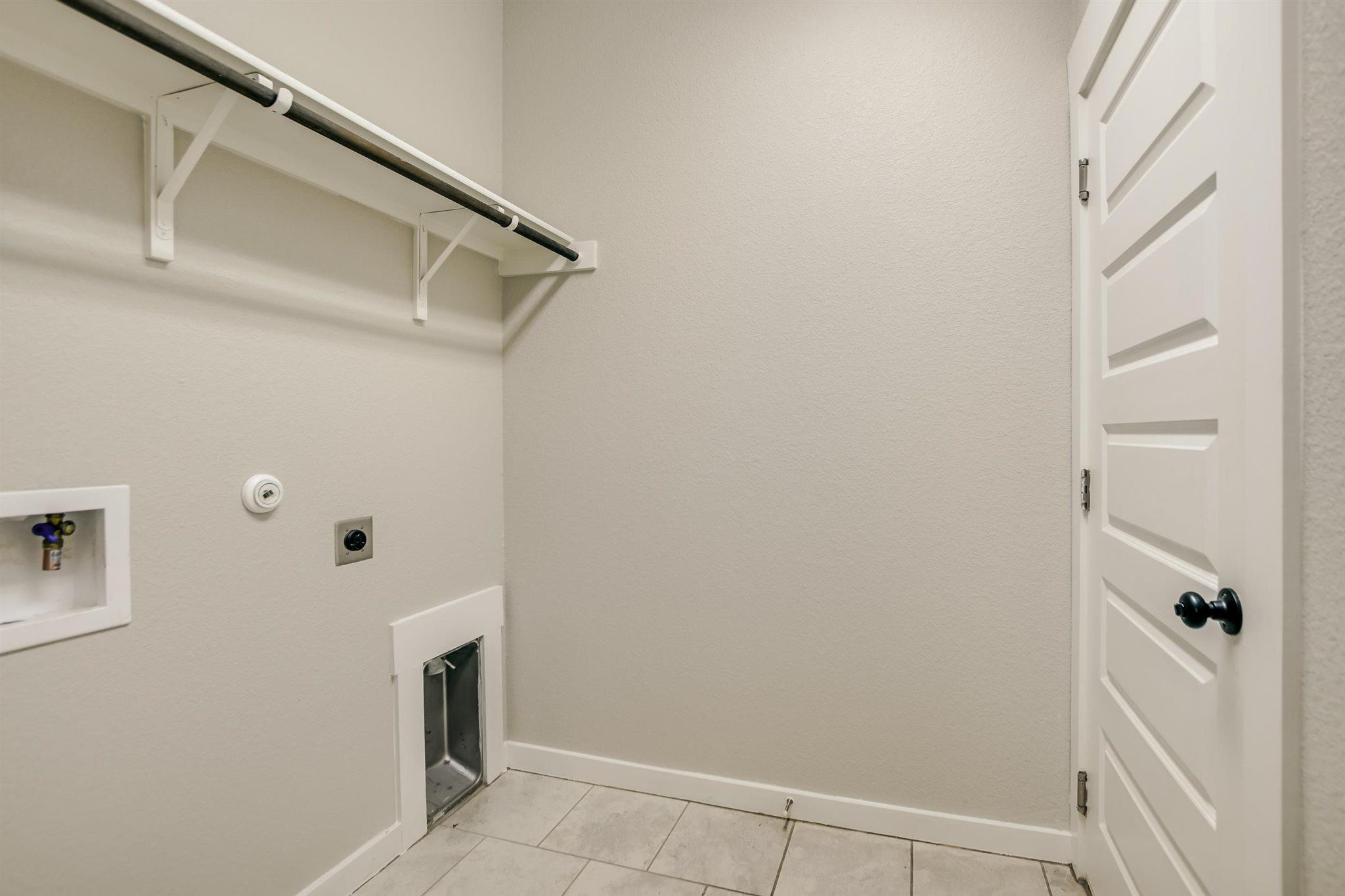 124 Ancellotta Way, Leander, TX 78641