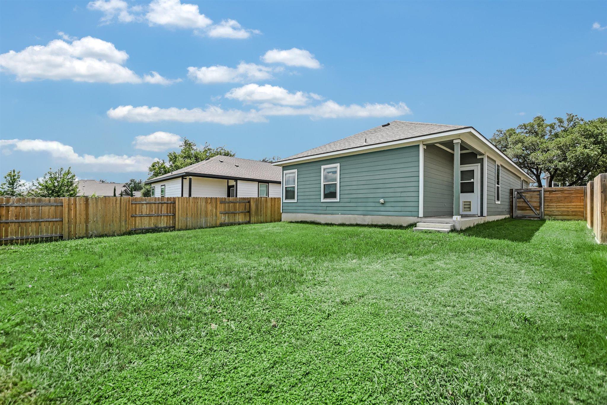 124 Ancellotta Way, Leander, TX 78641